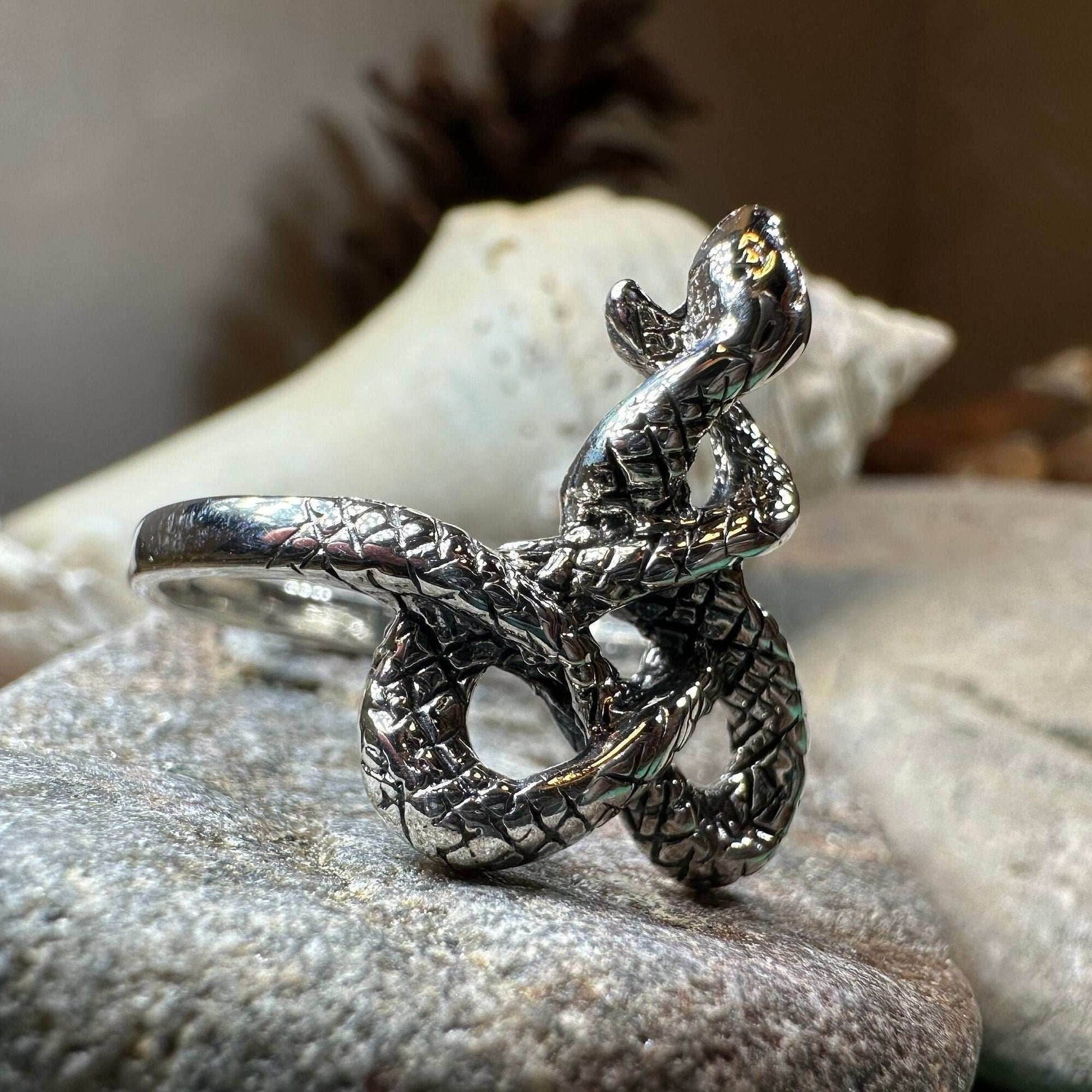 Crynoch Celtic Snake Ring - 7