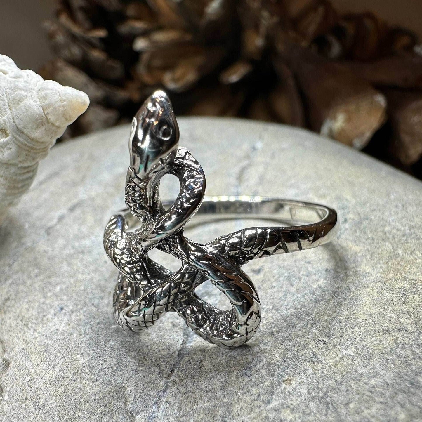 Crynoch Celtic Snake Ring - 7