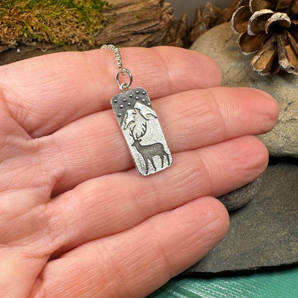 Highland Nightime Stag Necklace - 18