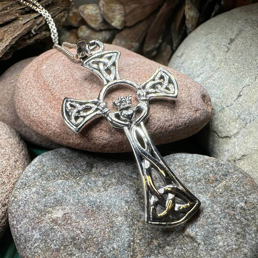 Trinity Knot Claddagh Cross Necklace - 18