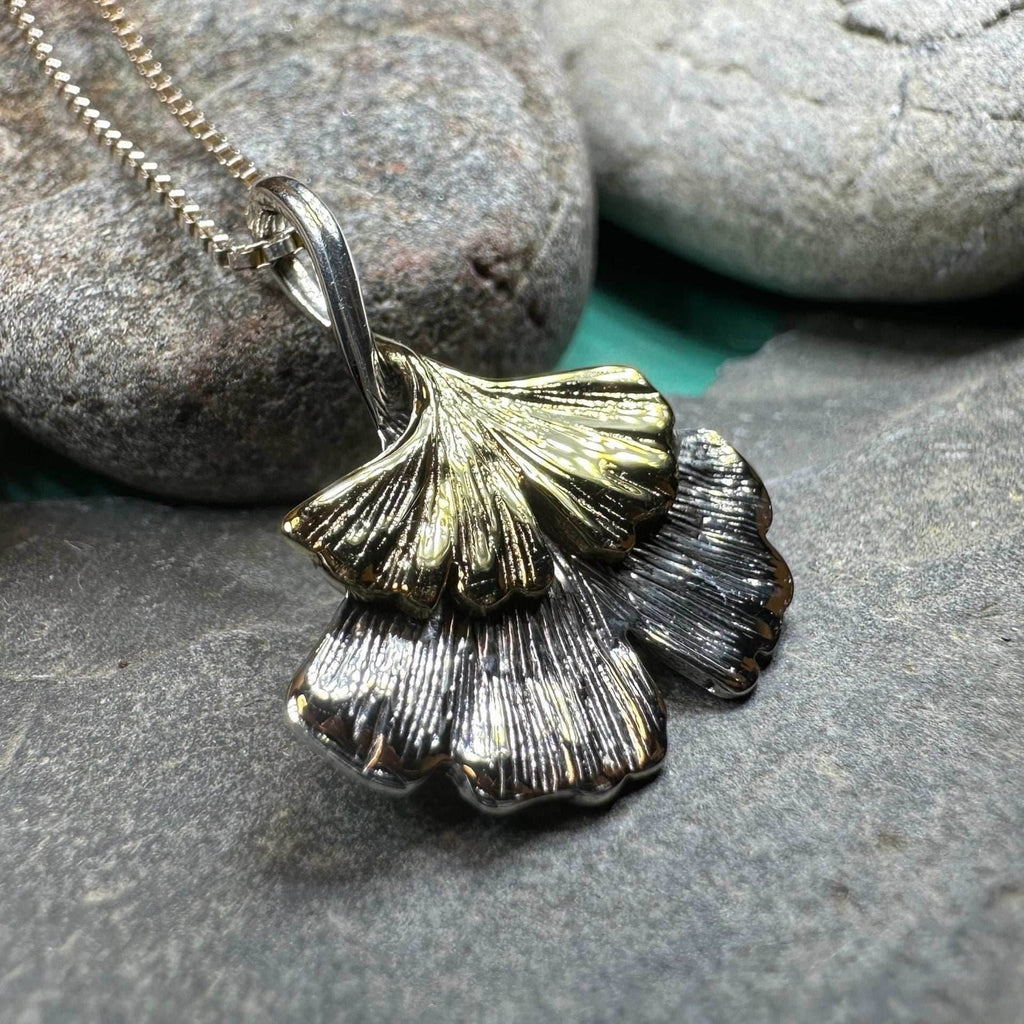 Serene Gingko Necklace - 