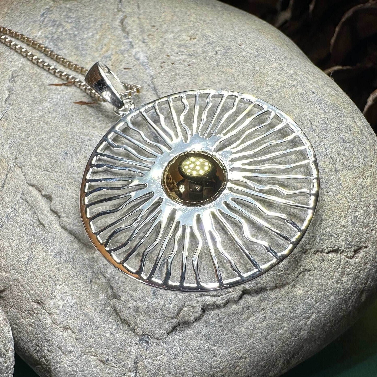 Modern Sun Necklace - 18