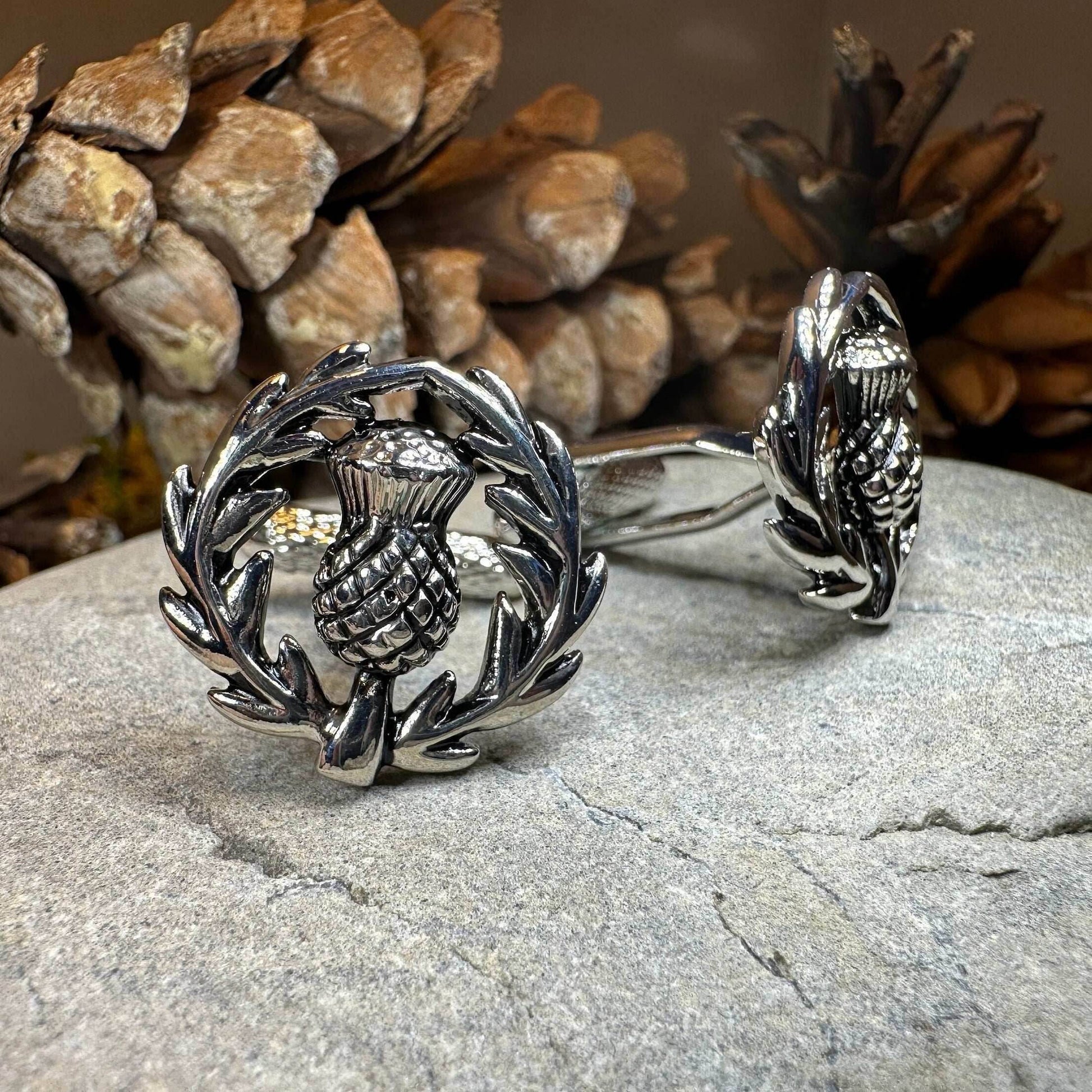 Thistle Wreath Cuff Links - 