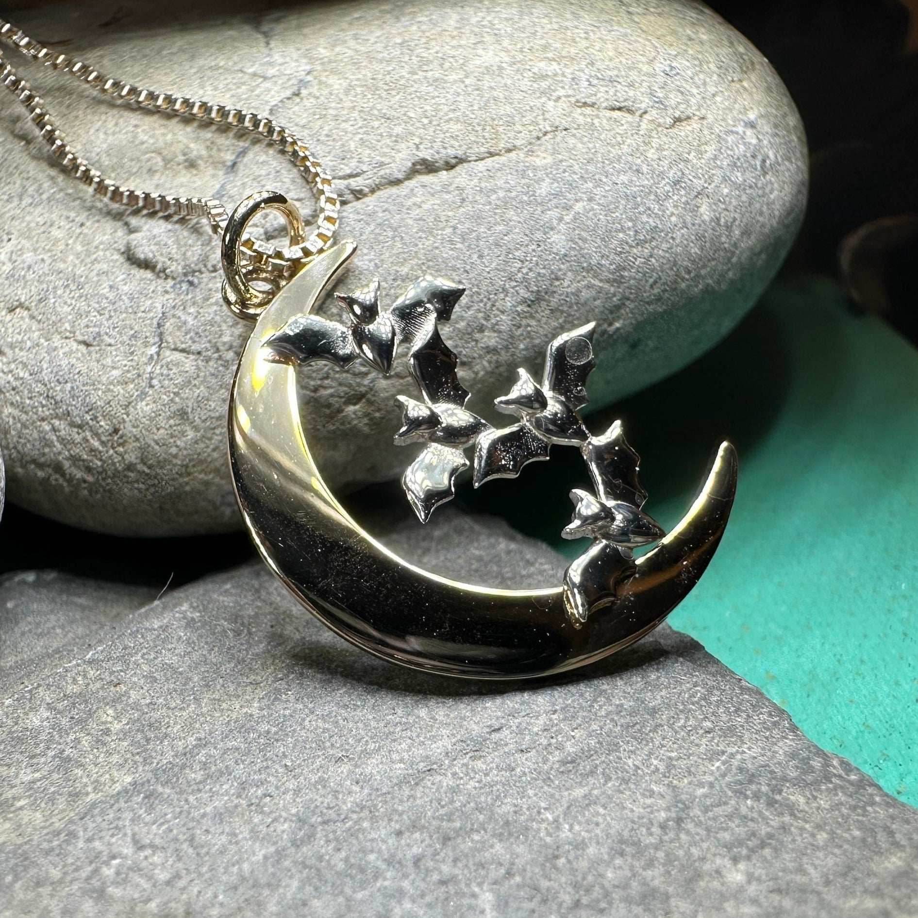 Moon & Flying Bats Necklace - 18