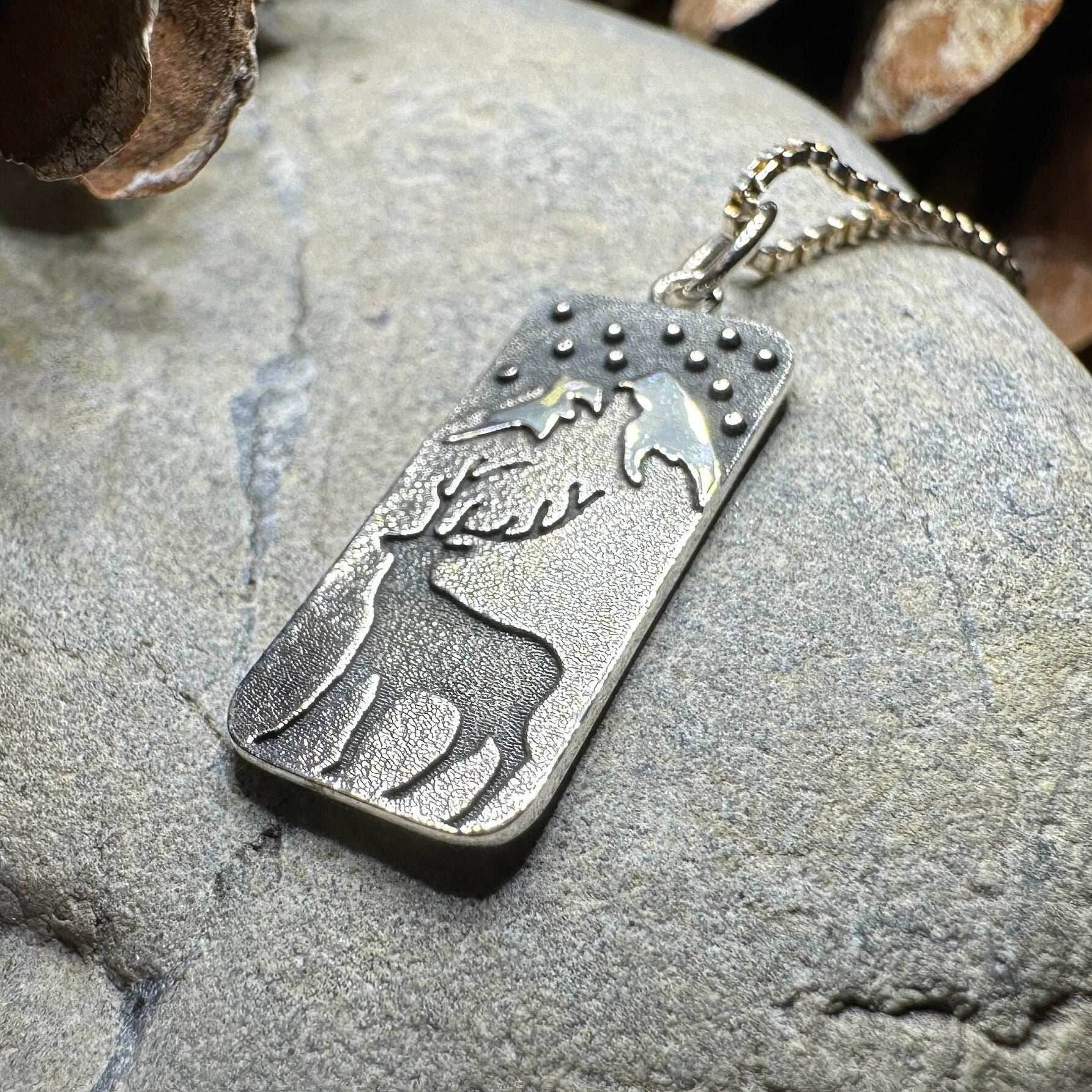 Highland Nightime Stag Necklace - 18