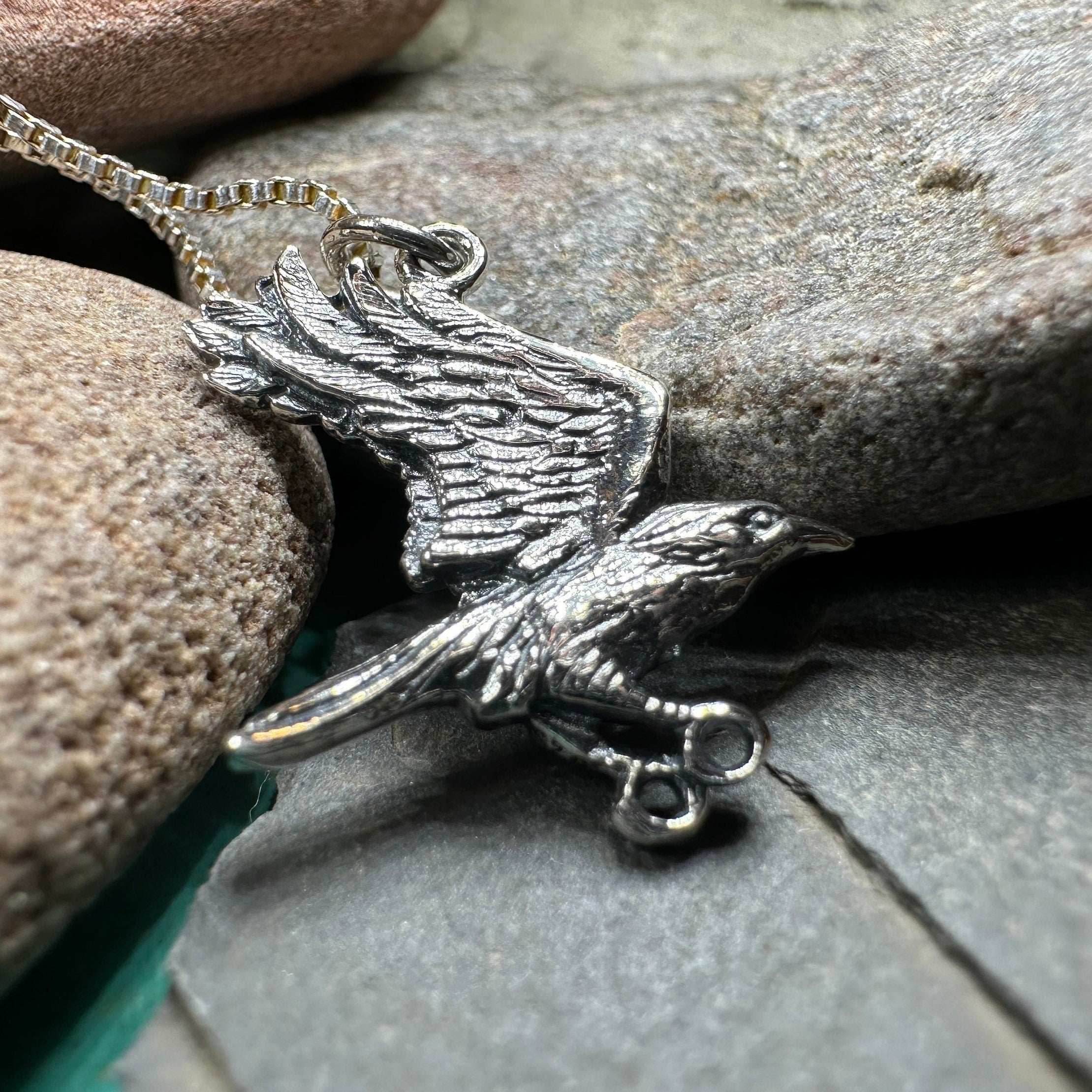 Eòlas Raven Necklace - 18
