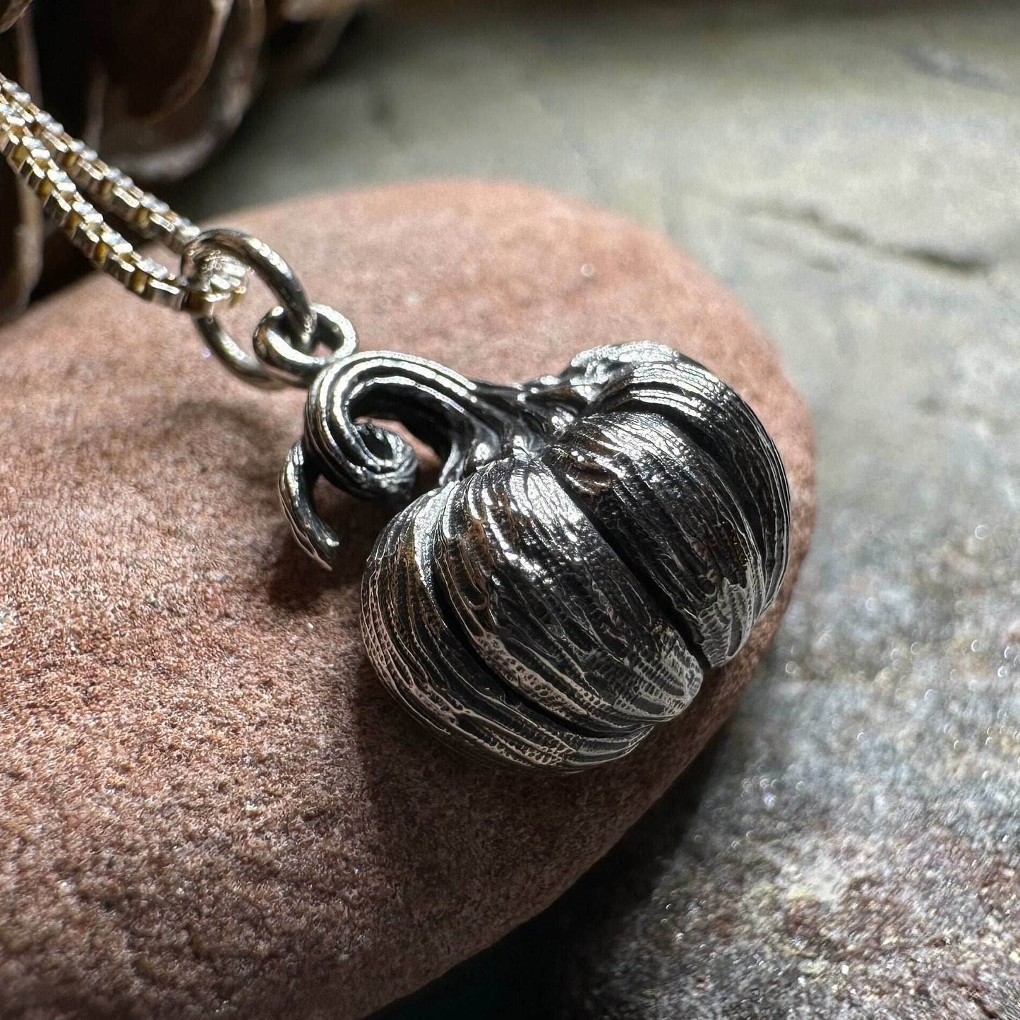 Realistic Autumn Pumpkin Necklace - 18