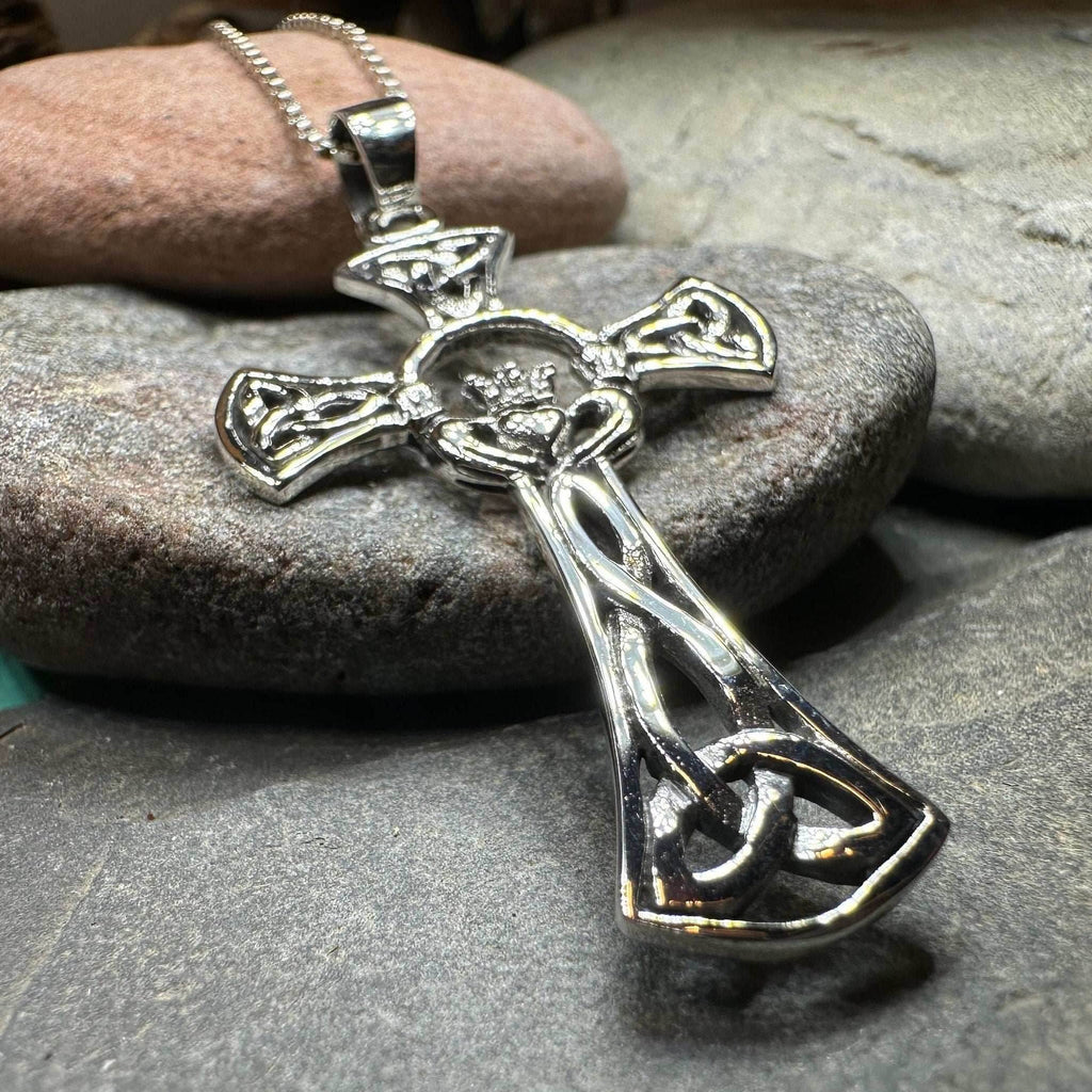 Trinity Knot Claddagh Cross Necklace - 18