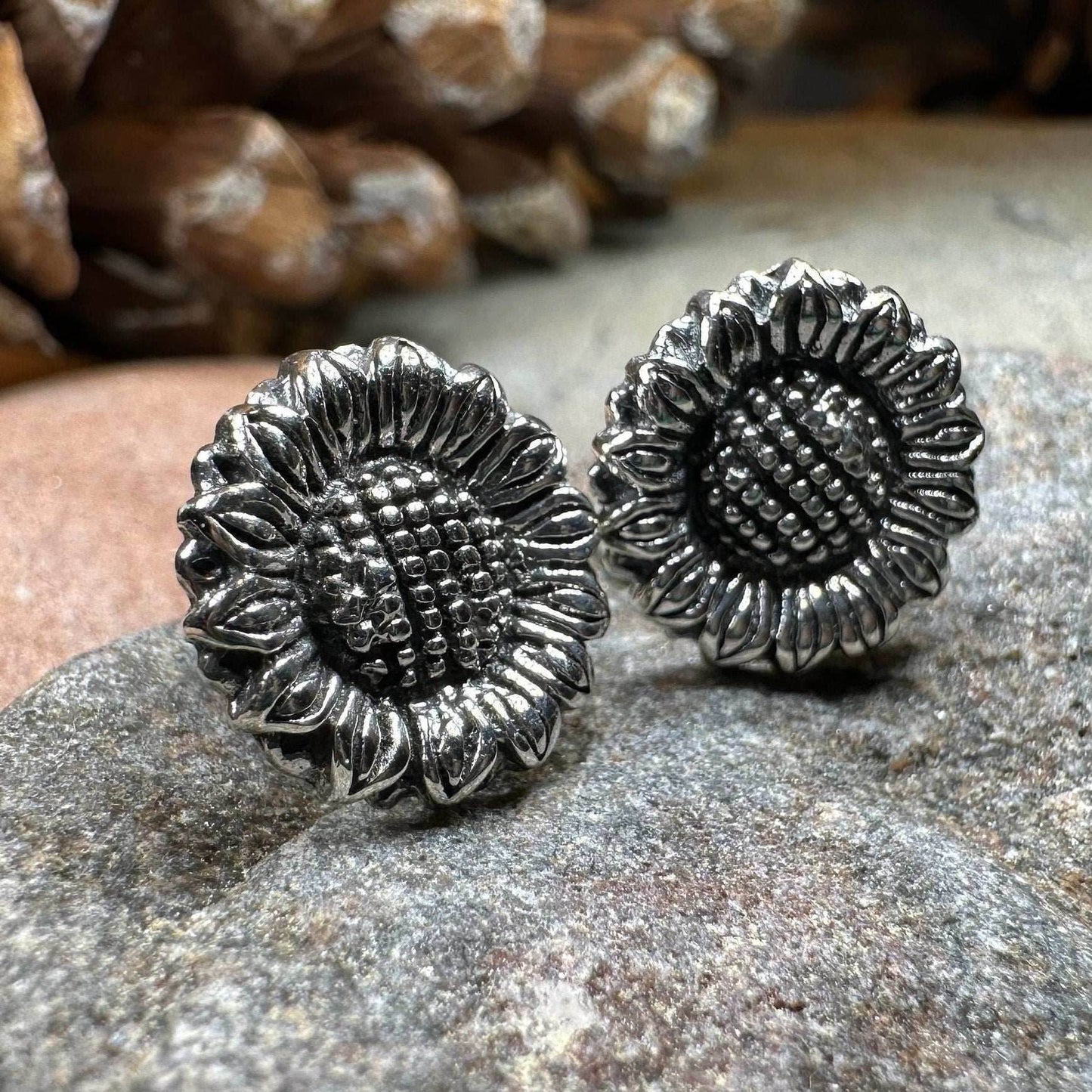 Fonnail Sunflower Post Earrings - 