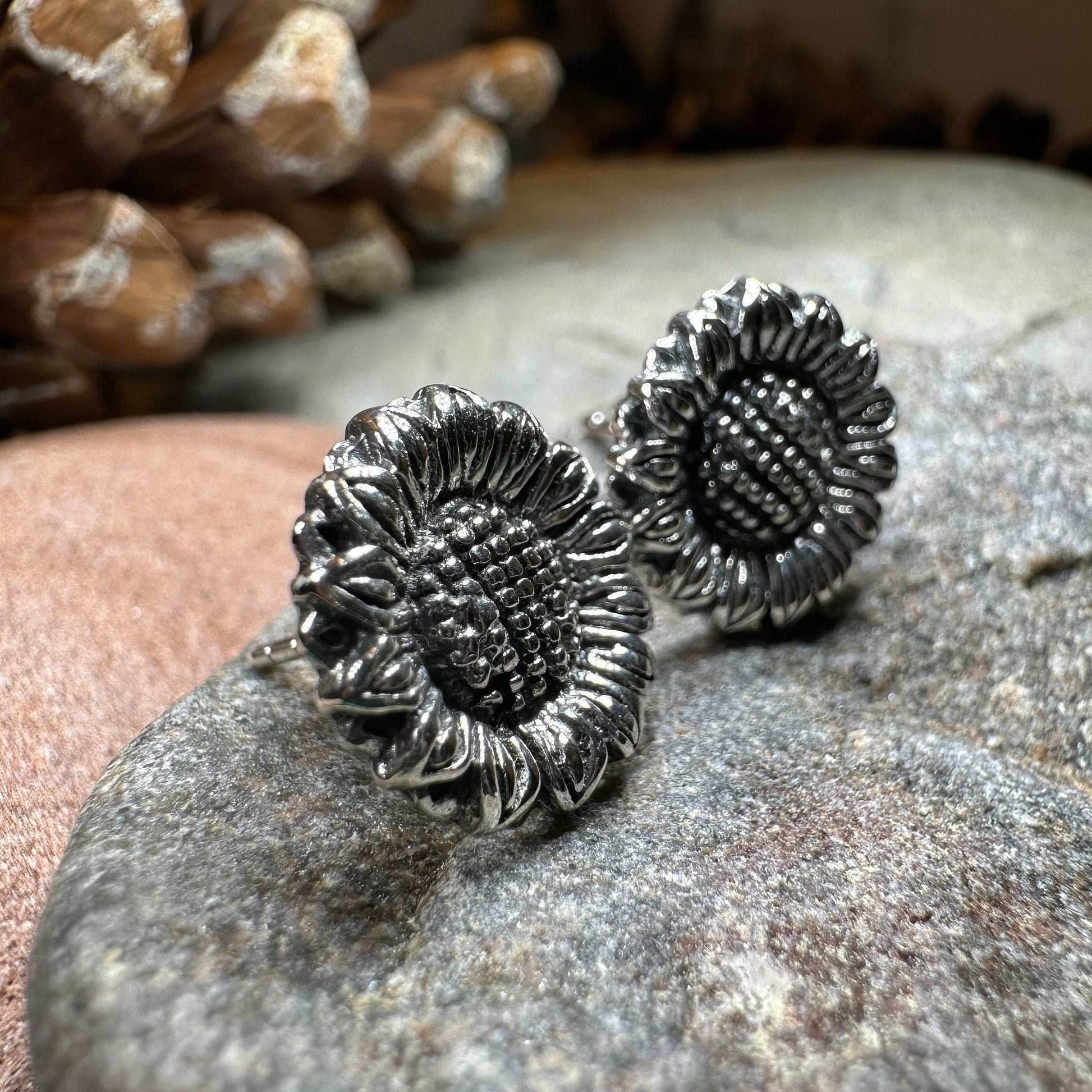 Fonnail Sunflower Post Earrings - 