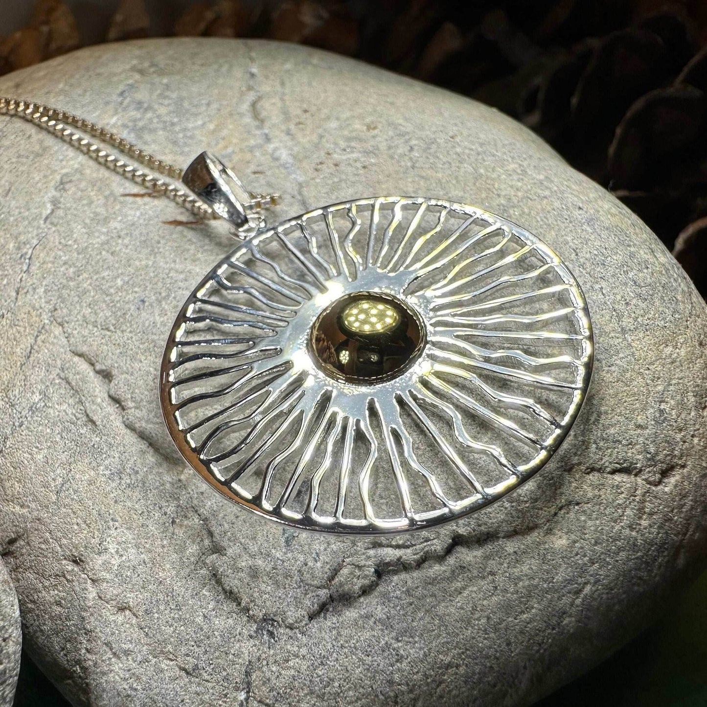 Modern Sun Necklace - 18