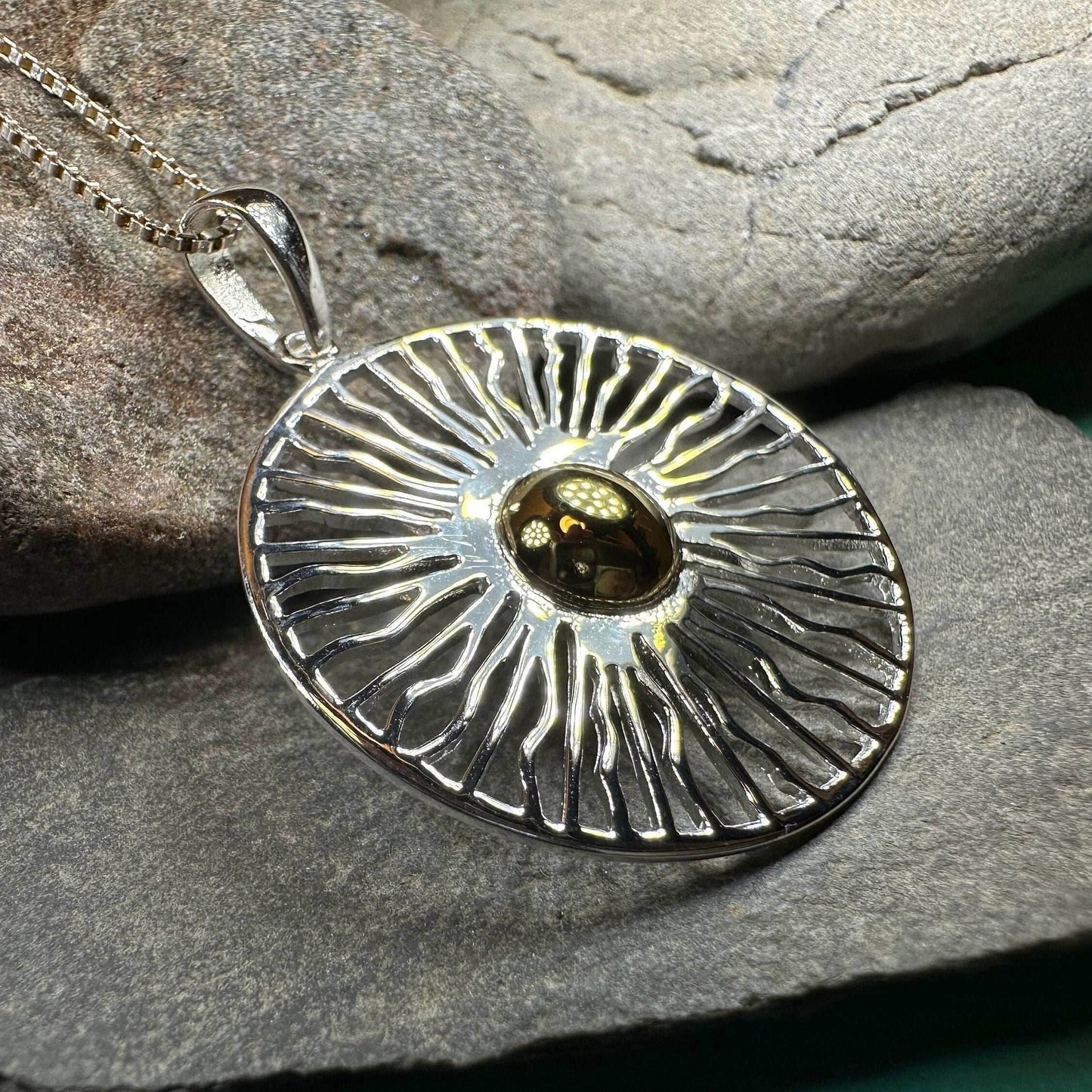 Modern Sun Necklace - 18