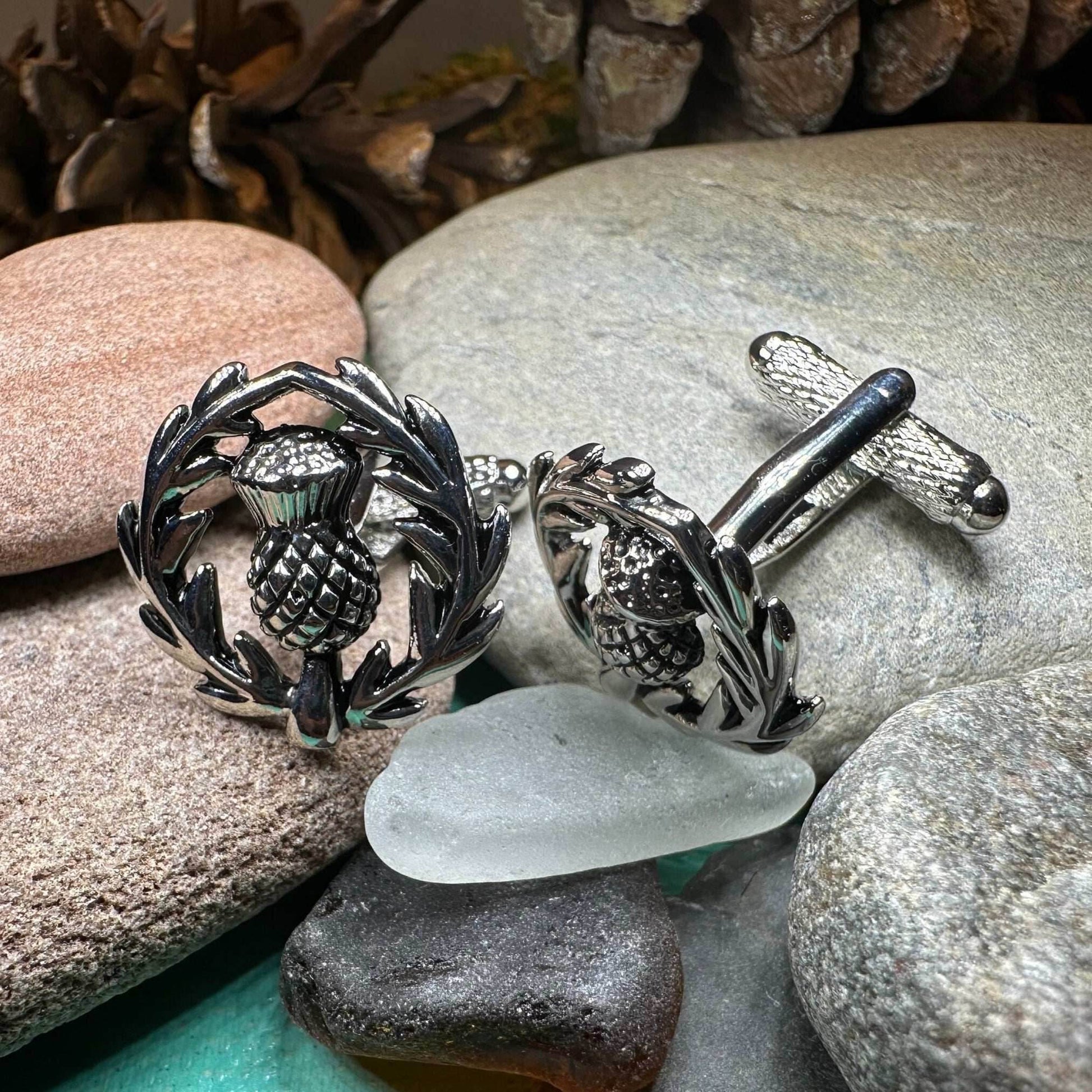 Thistle Wreath Cuff Links - 