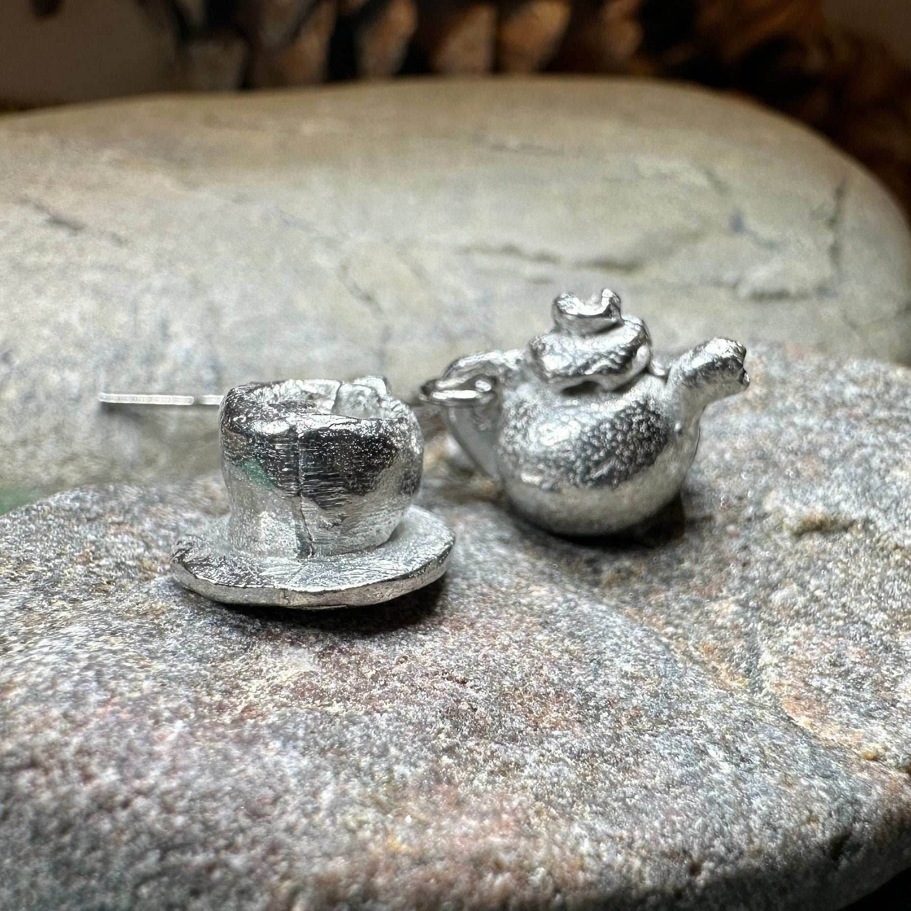 Spot O' Tea Teapot & Cup Earrings - 