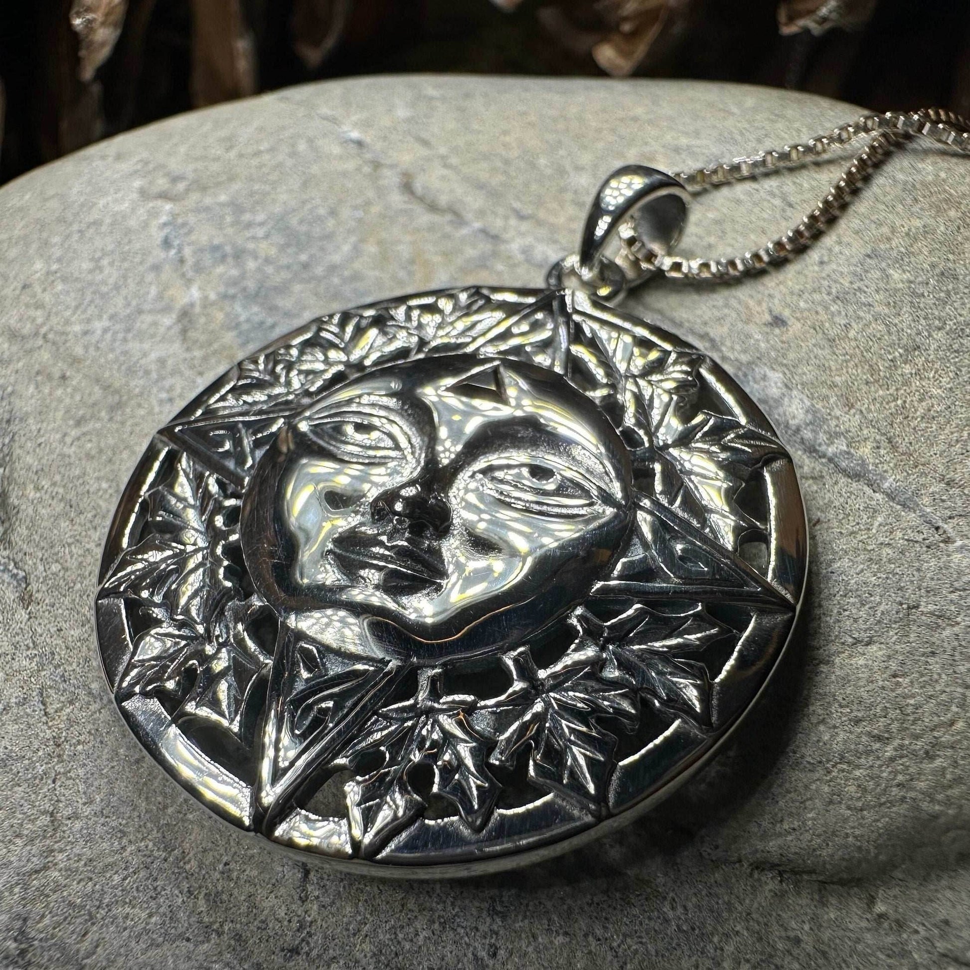 Autumn Sun Necklace - 18