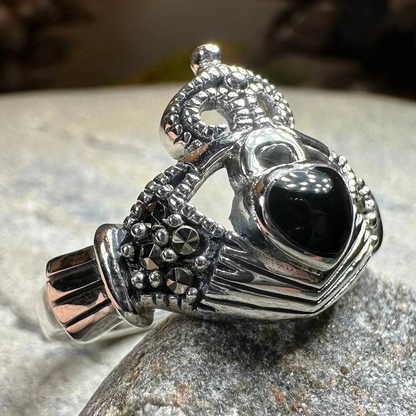 True Bond Onyx Claddagh Ring - 5