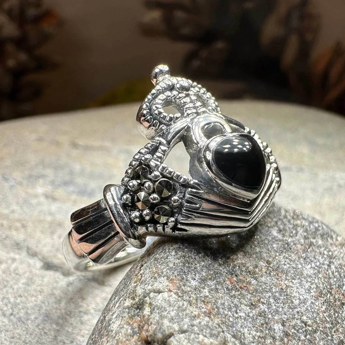 True Bond Onyx Claddagh Ring - 5