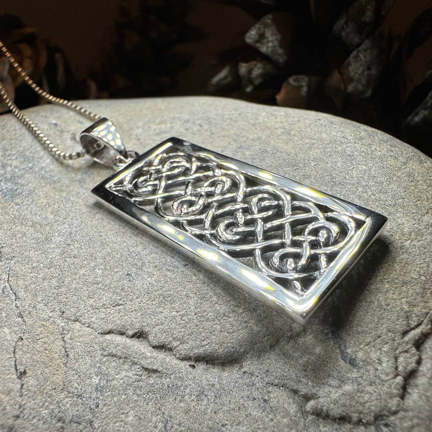 Eternal Bond Celtic Knot Necklace - 18