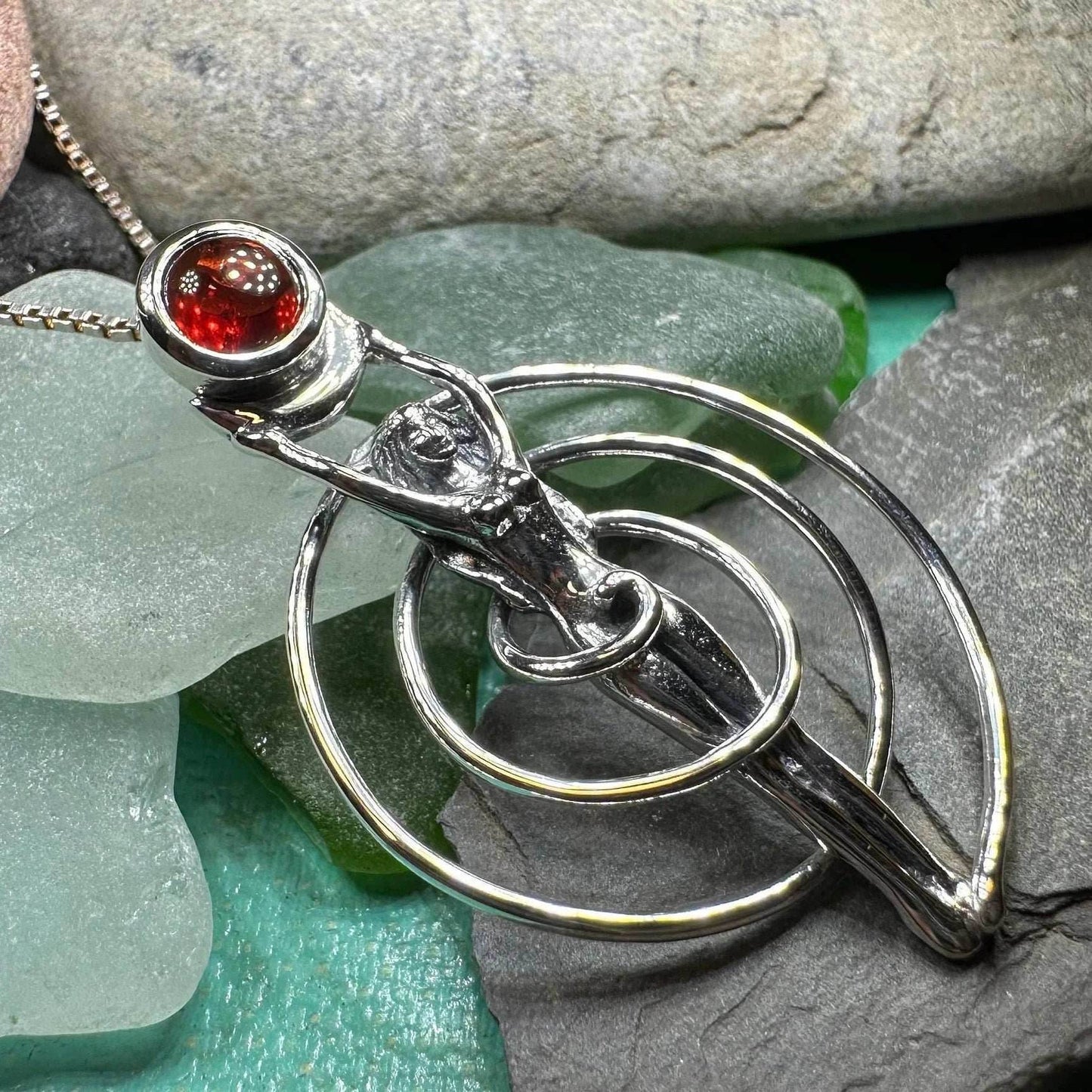 Danu Spiral Necklace - Amethyst