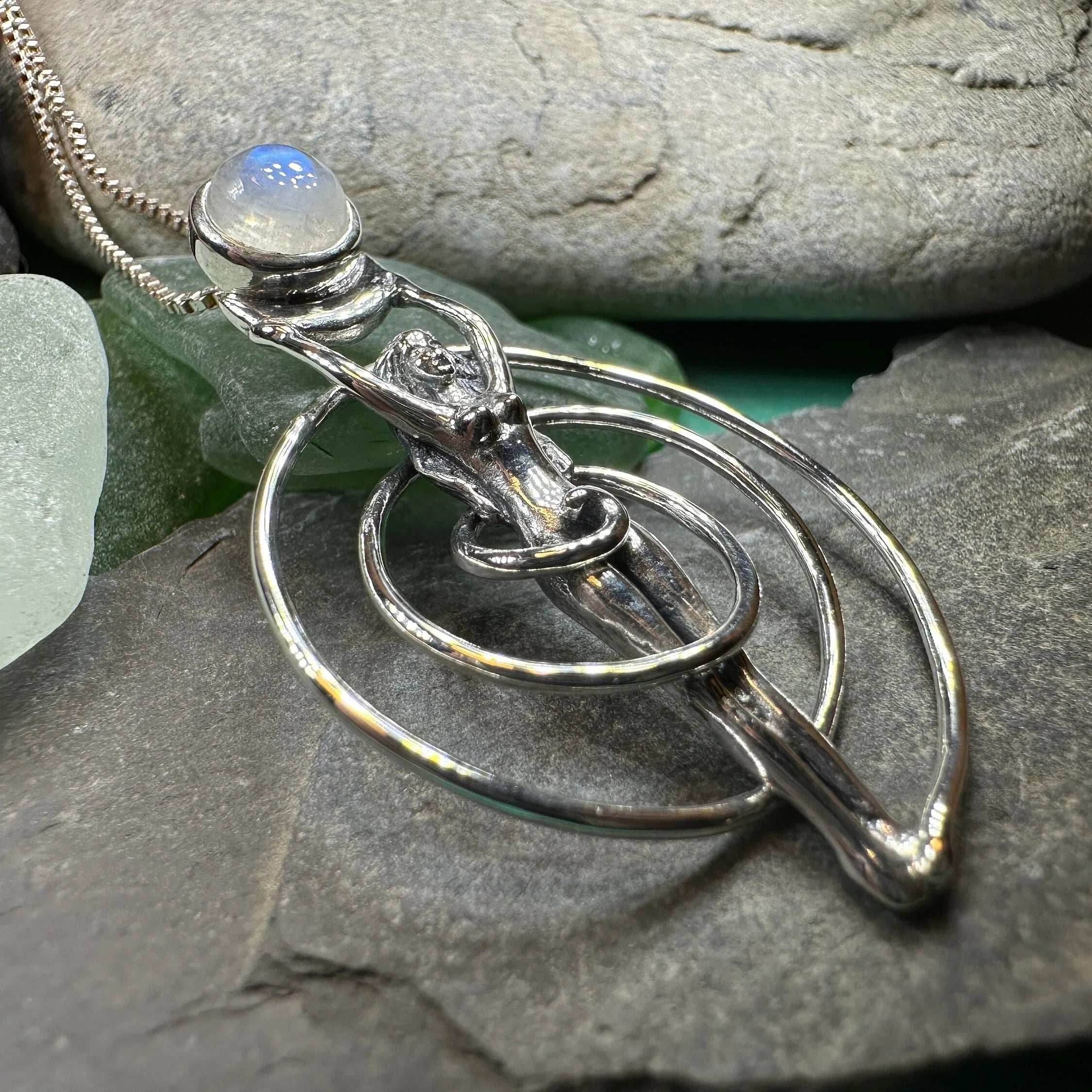 Danu Spiral Necklace - Amethyst