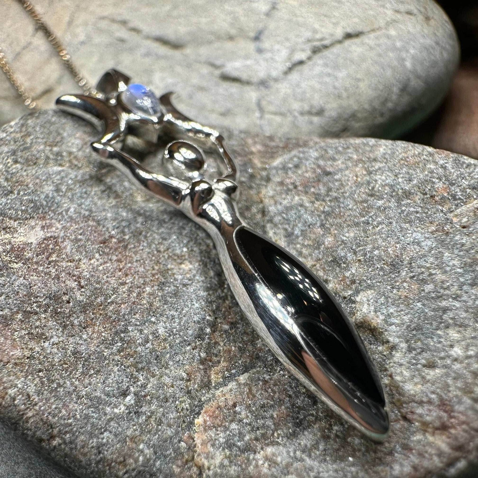 Lyric Triple Moon Goddess Necklace - 18