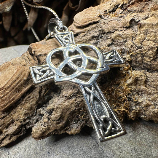 Pure Heart Celtic Cross Necklace - 18