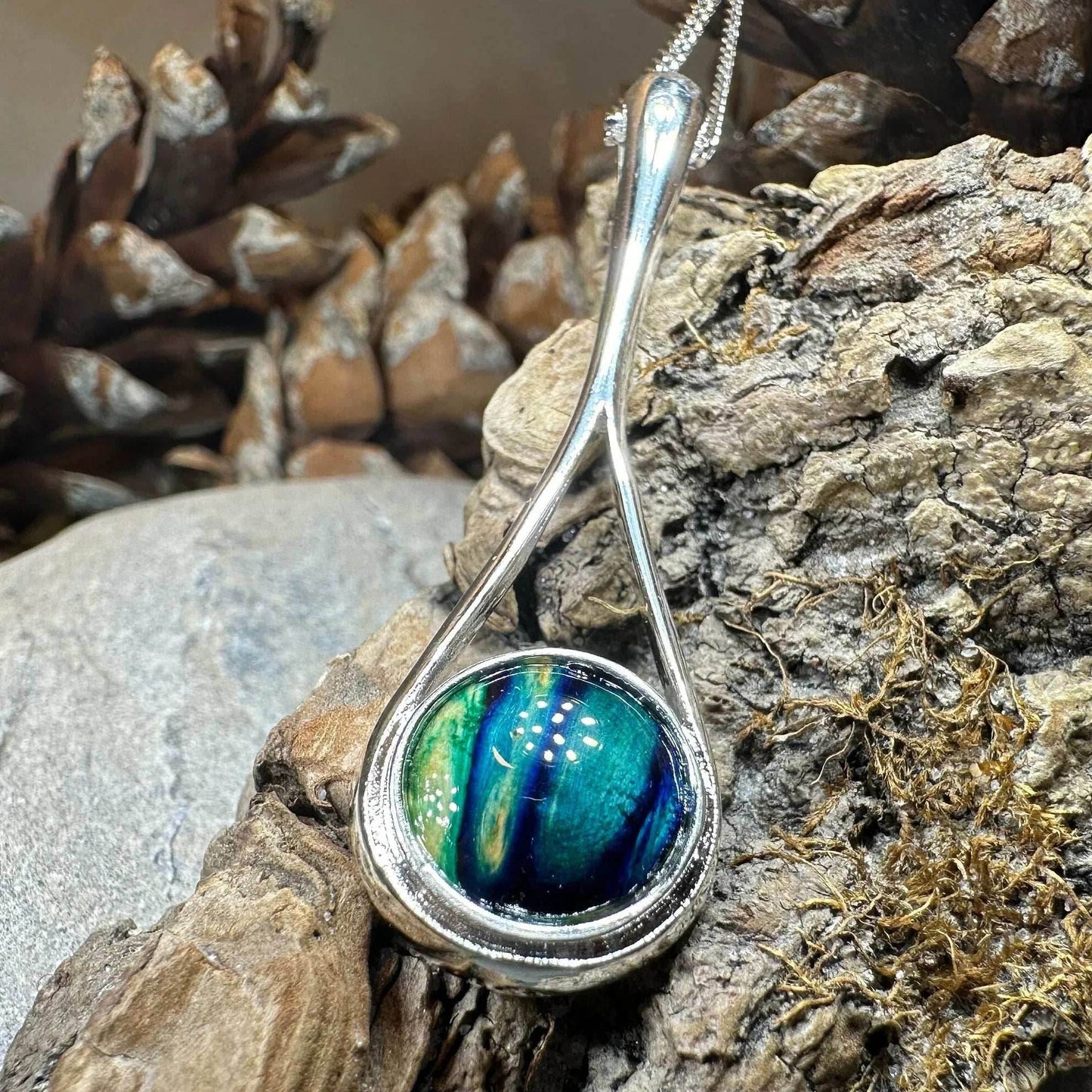 Scottish Raindrop Heathergems Necklace - Blue Green