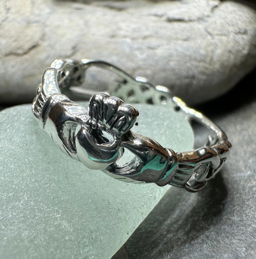Folklore Irish Claddagh Ring
