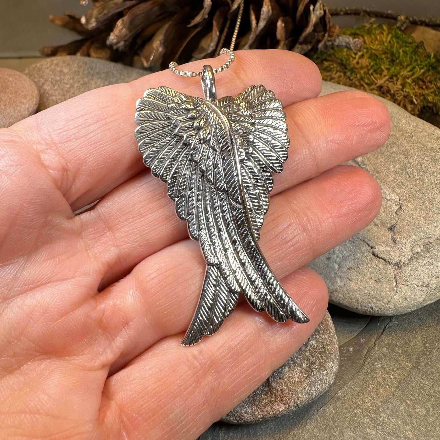 Large Angel Wings Necklace - 18