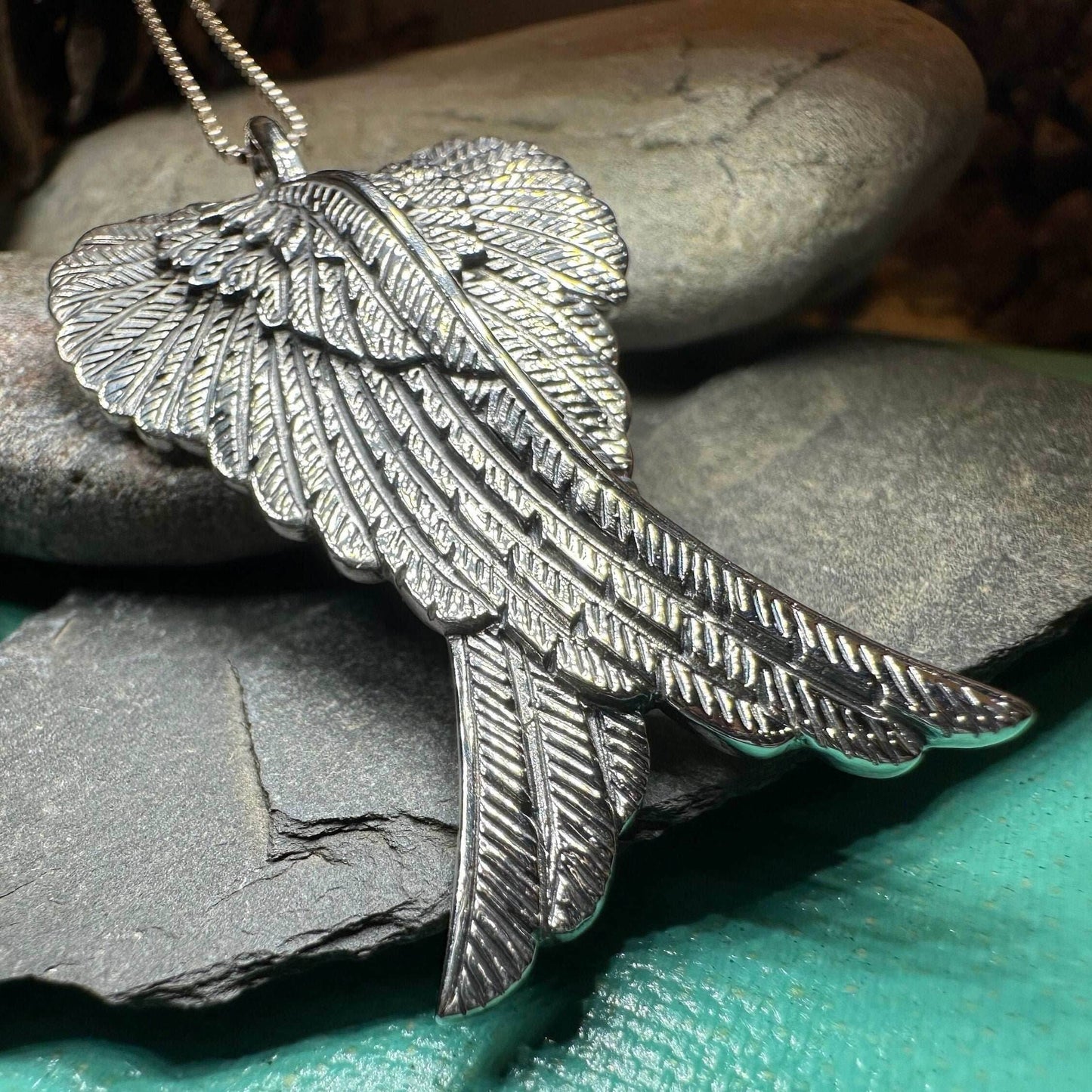 Large Angel Wings Necklace - 18