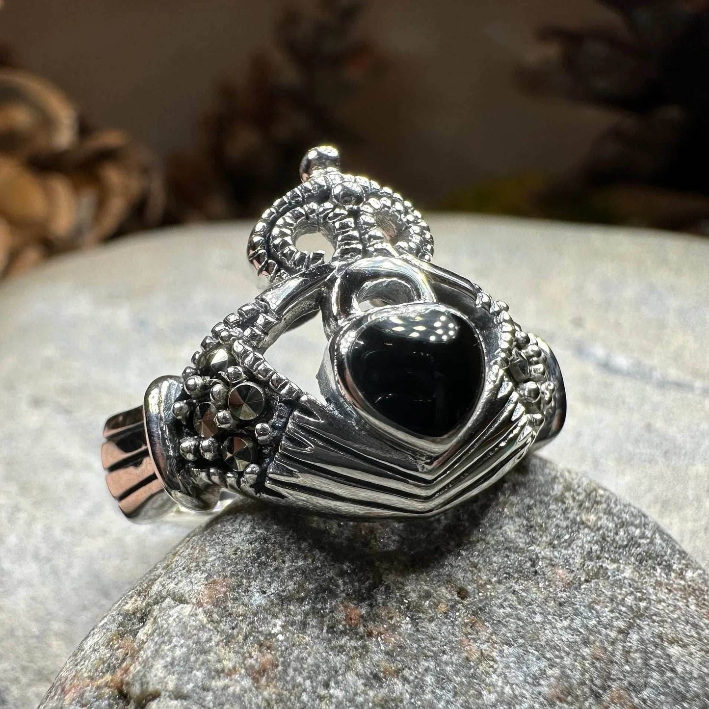 True Bond Onyx Claddagh Ring - 5