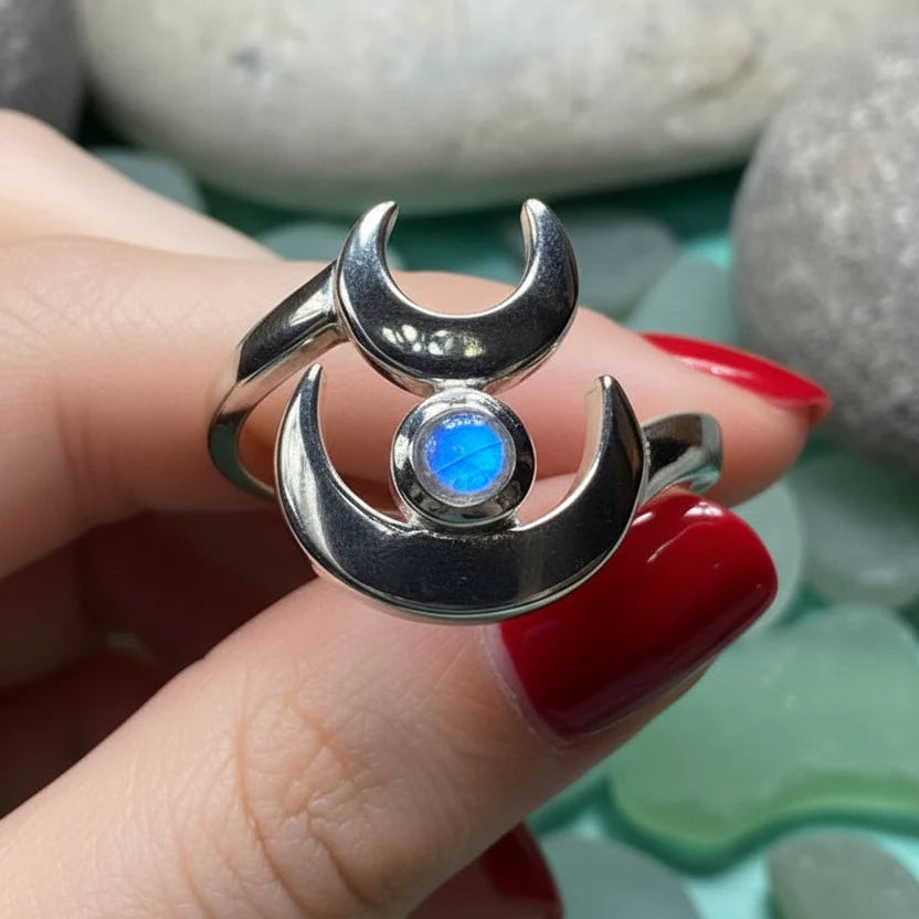 Double Crescent Moon Ring