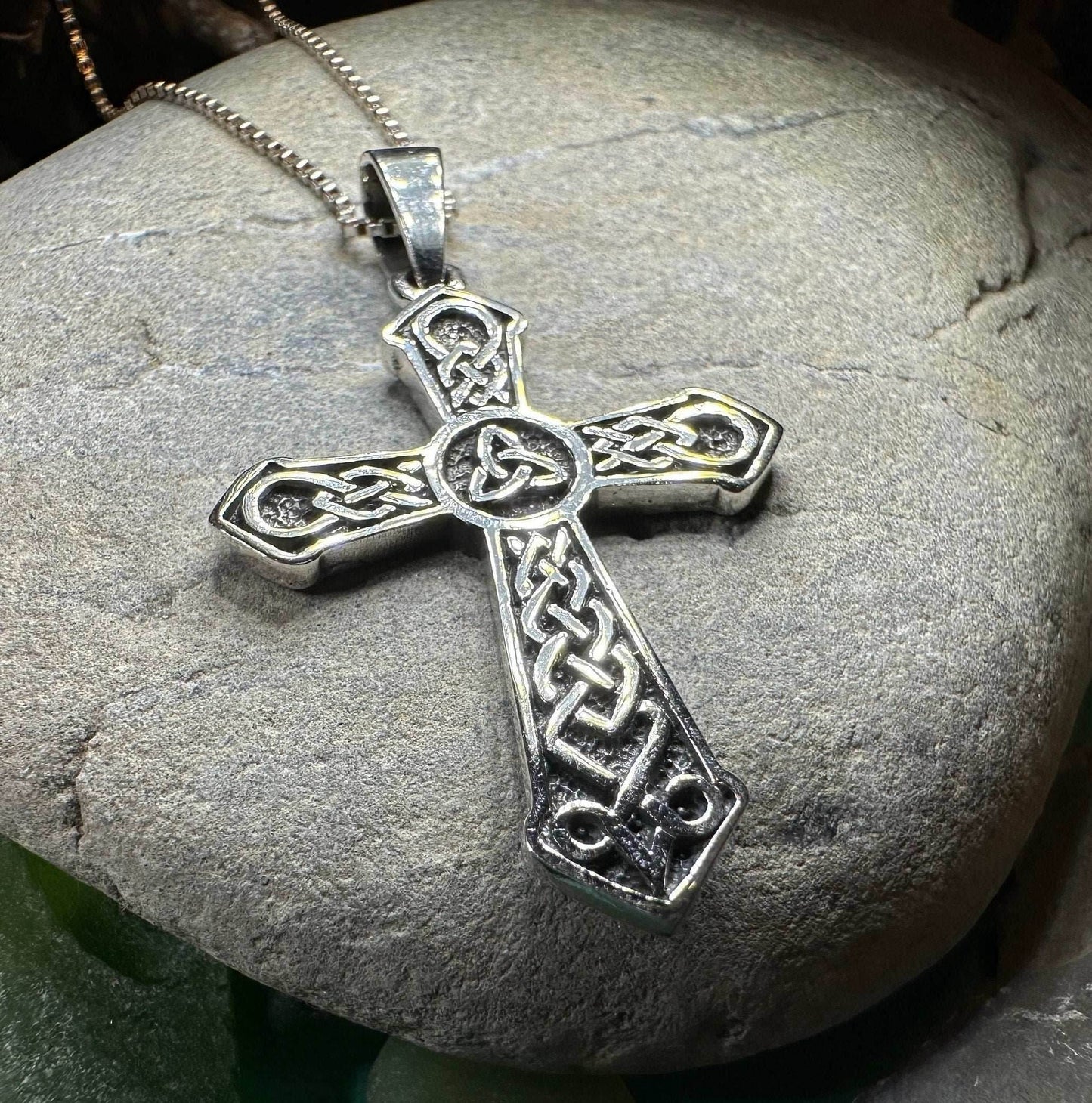 Holy Spirit Celtic Cross Necklace - 18