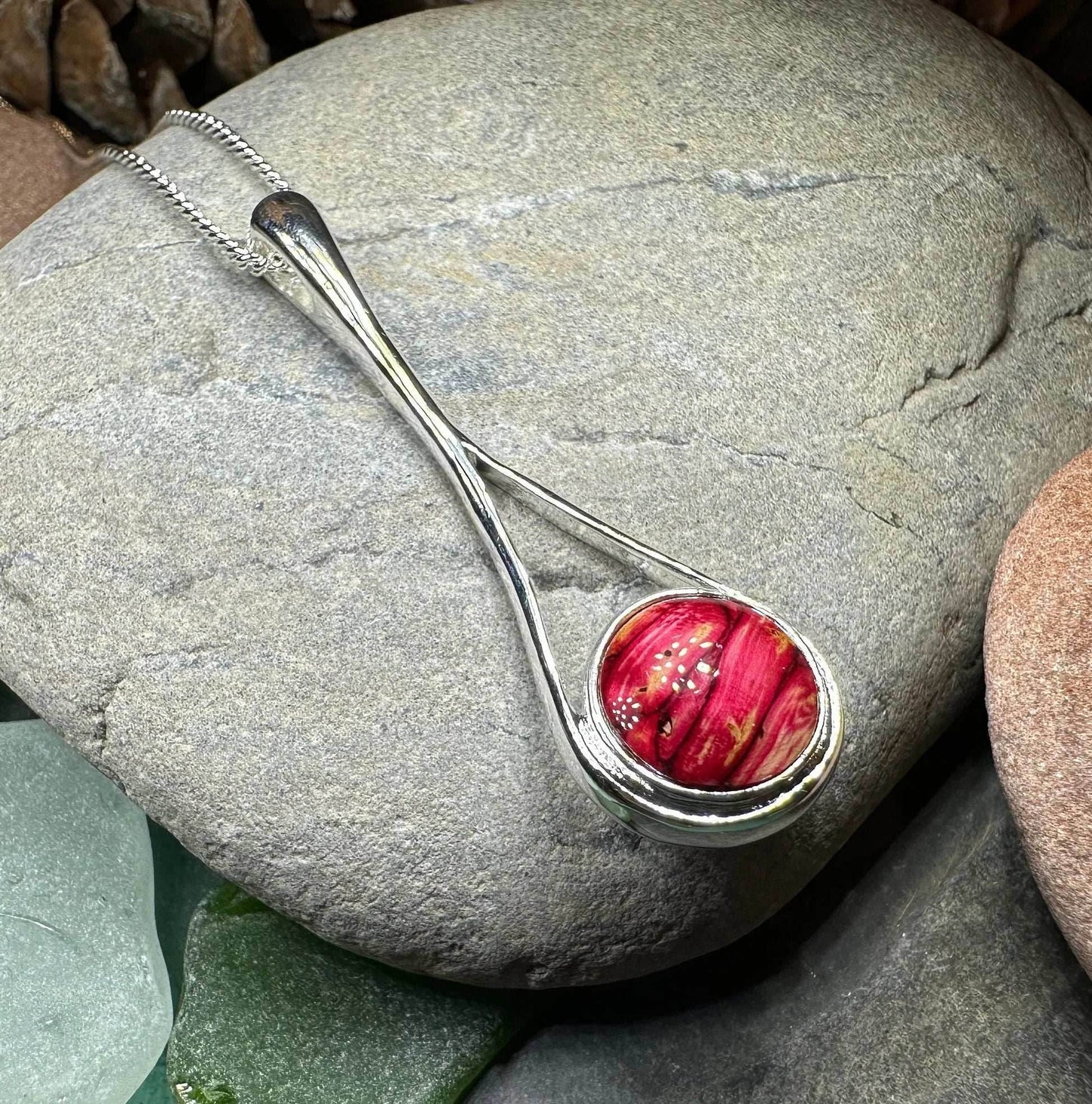 Scottish Raindrop Heathergems Necklace - Red