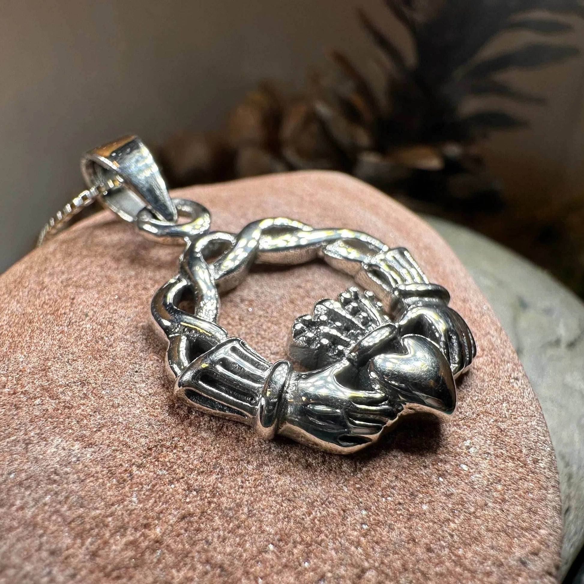 Shanagolden Claddagh Necklace - 