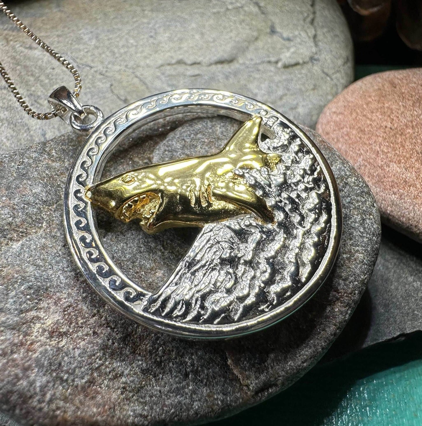 Great White Shark Necklace - 18