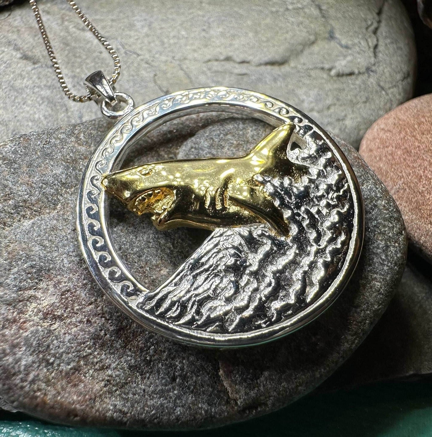 Great White Shark Necklace - 18