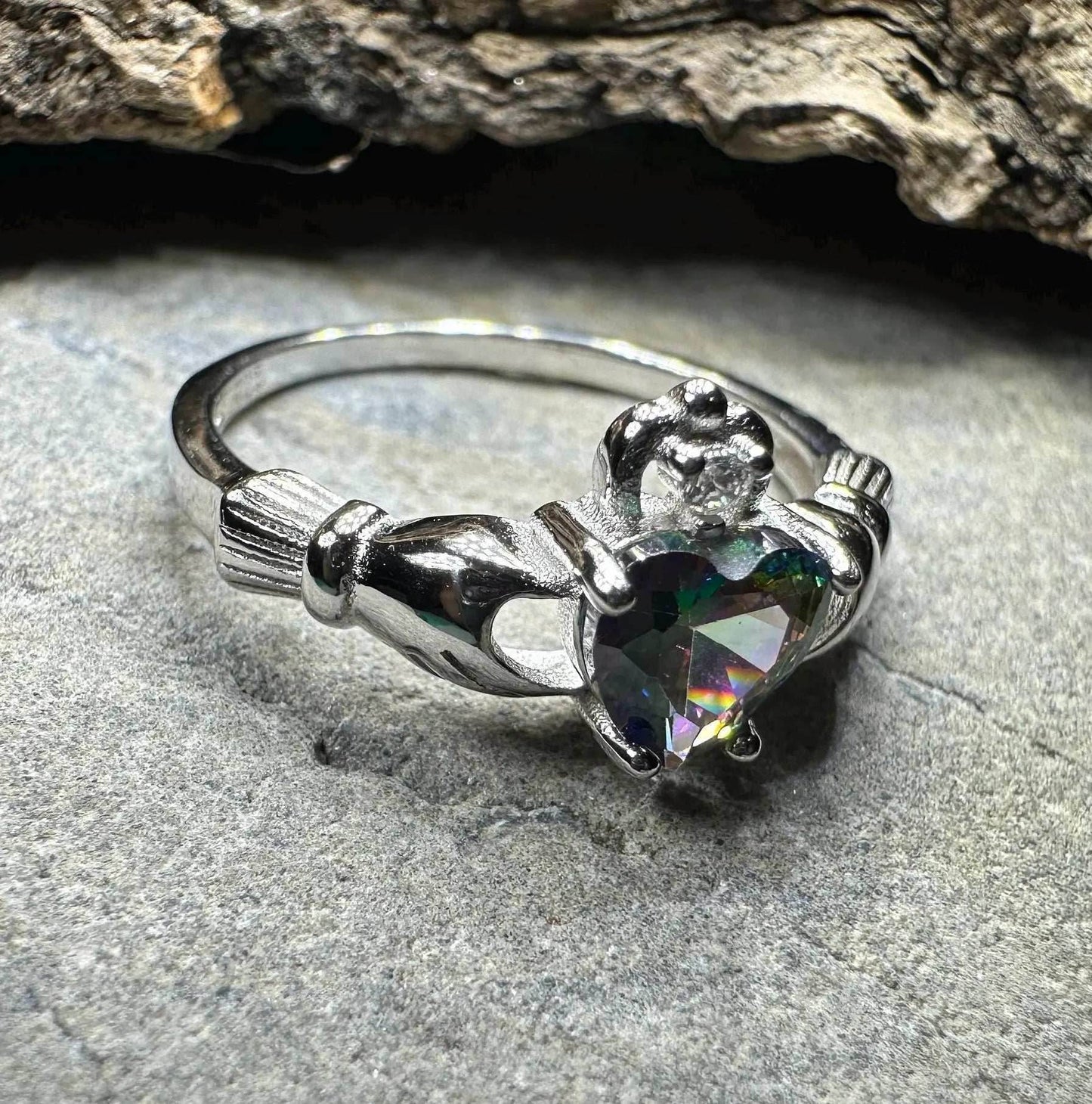 Dunmore Claddagh Ring - 4