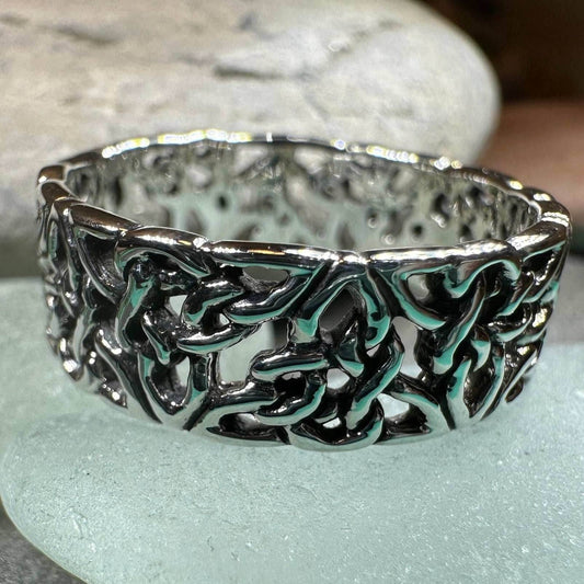 Trinity Knot Band Ring - 8