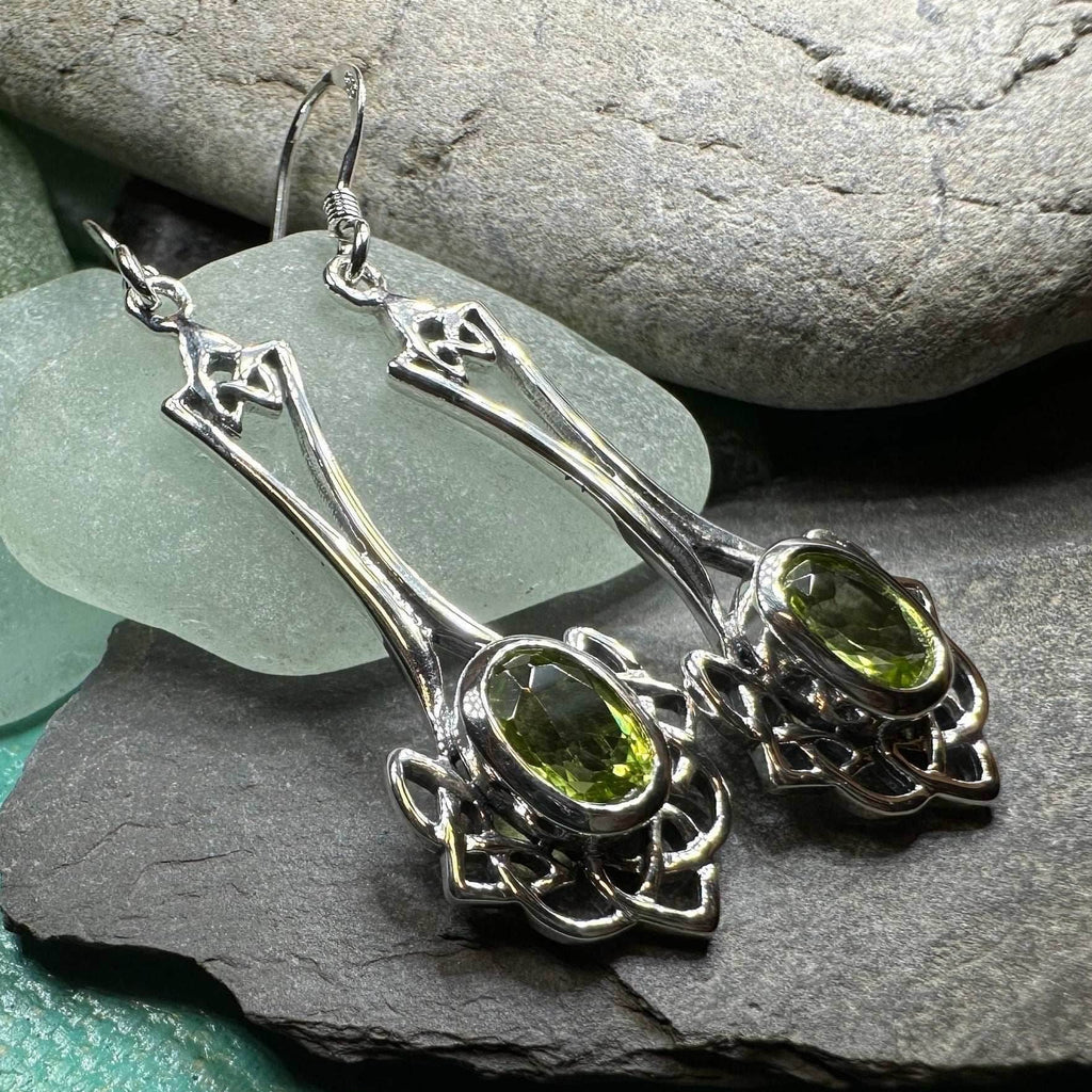 Eira Celtic Knot Earrings - Peridot