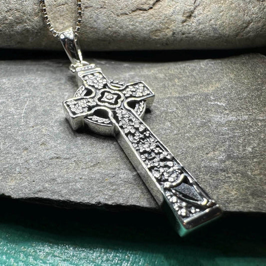 The Quinn Harp Celtic Cross Necklace - 18