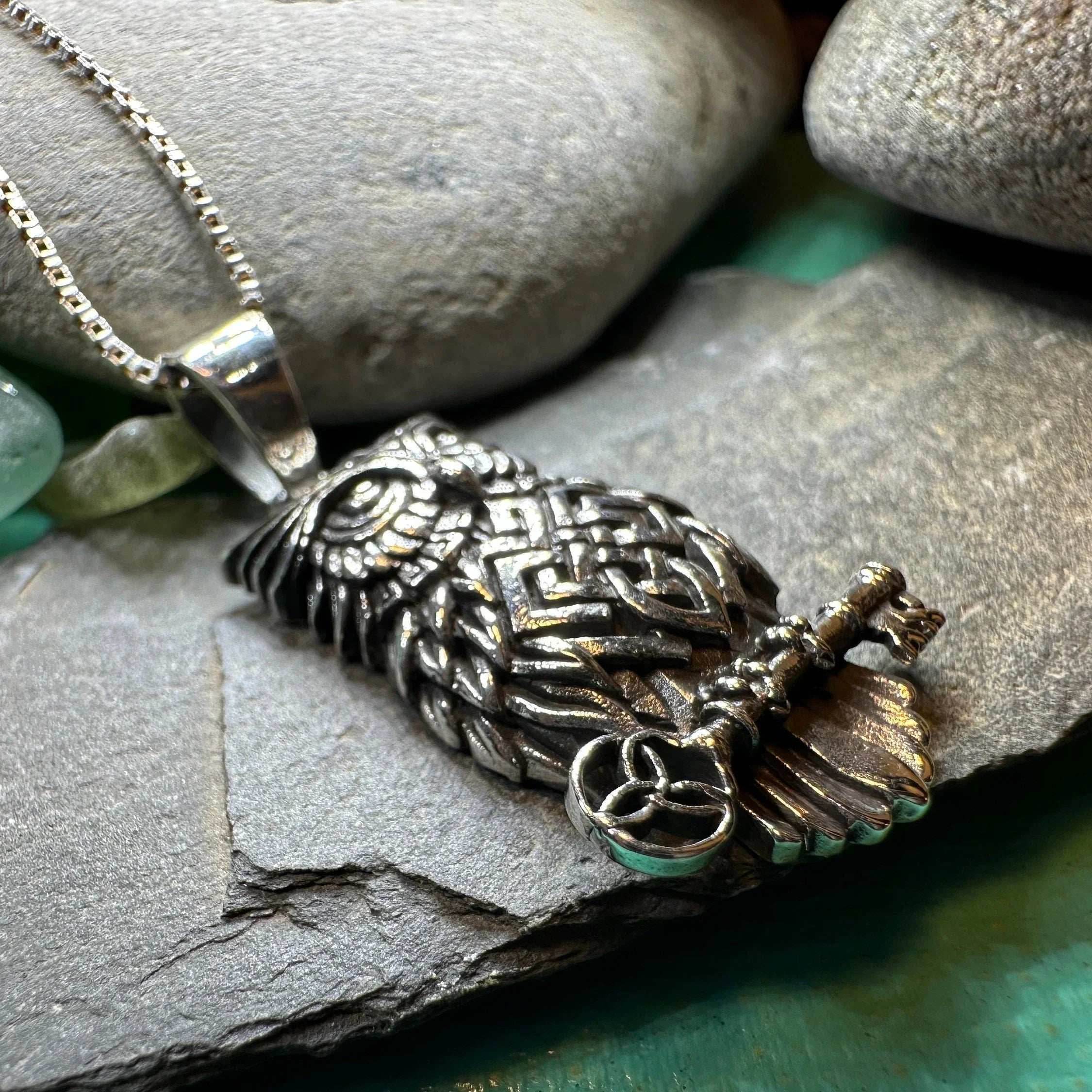Elin Owl Necklace - 18
