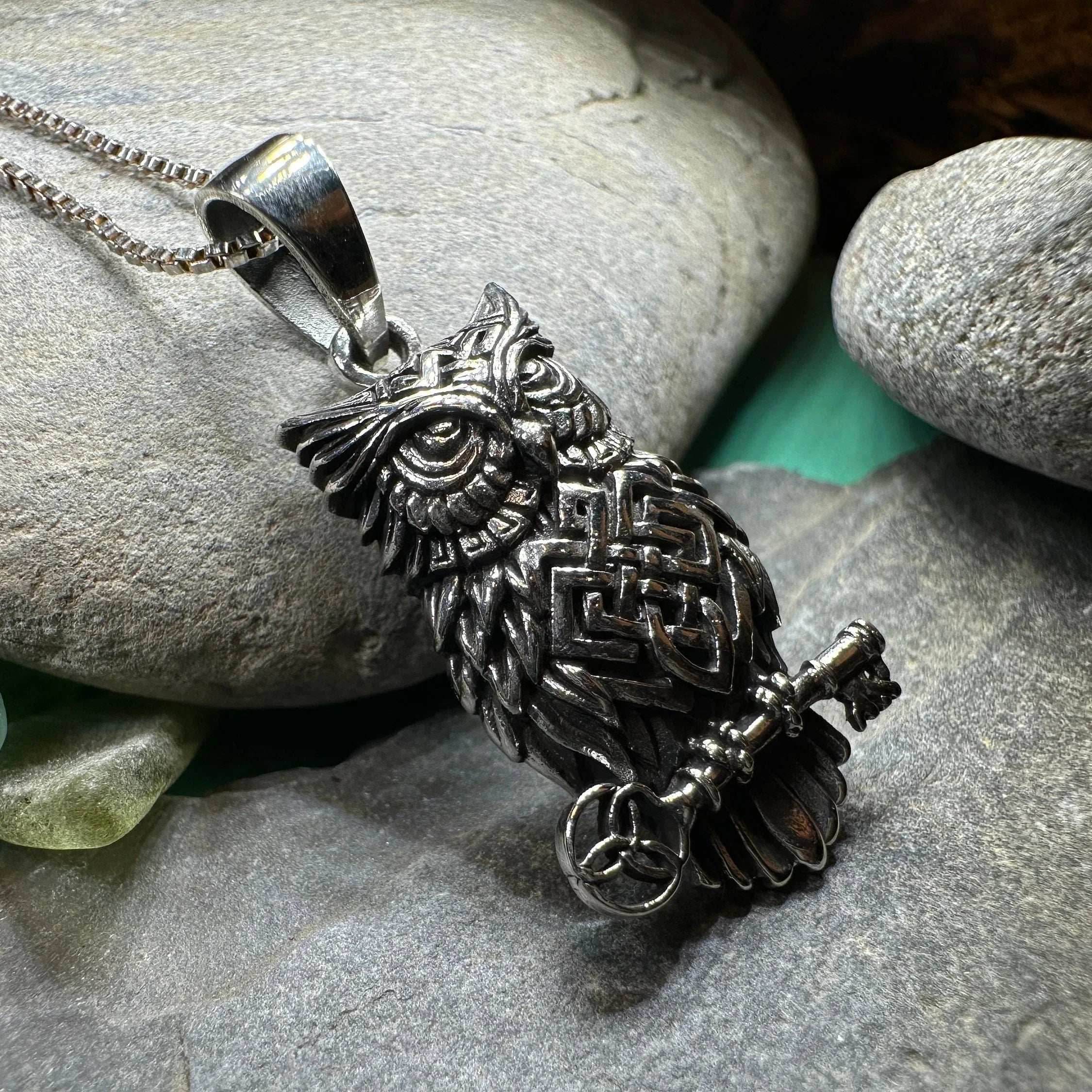 Elin Owl Necklace - 18