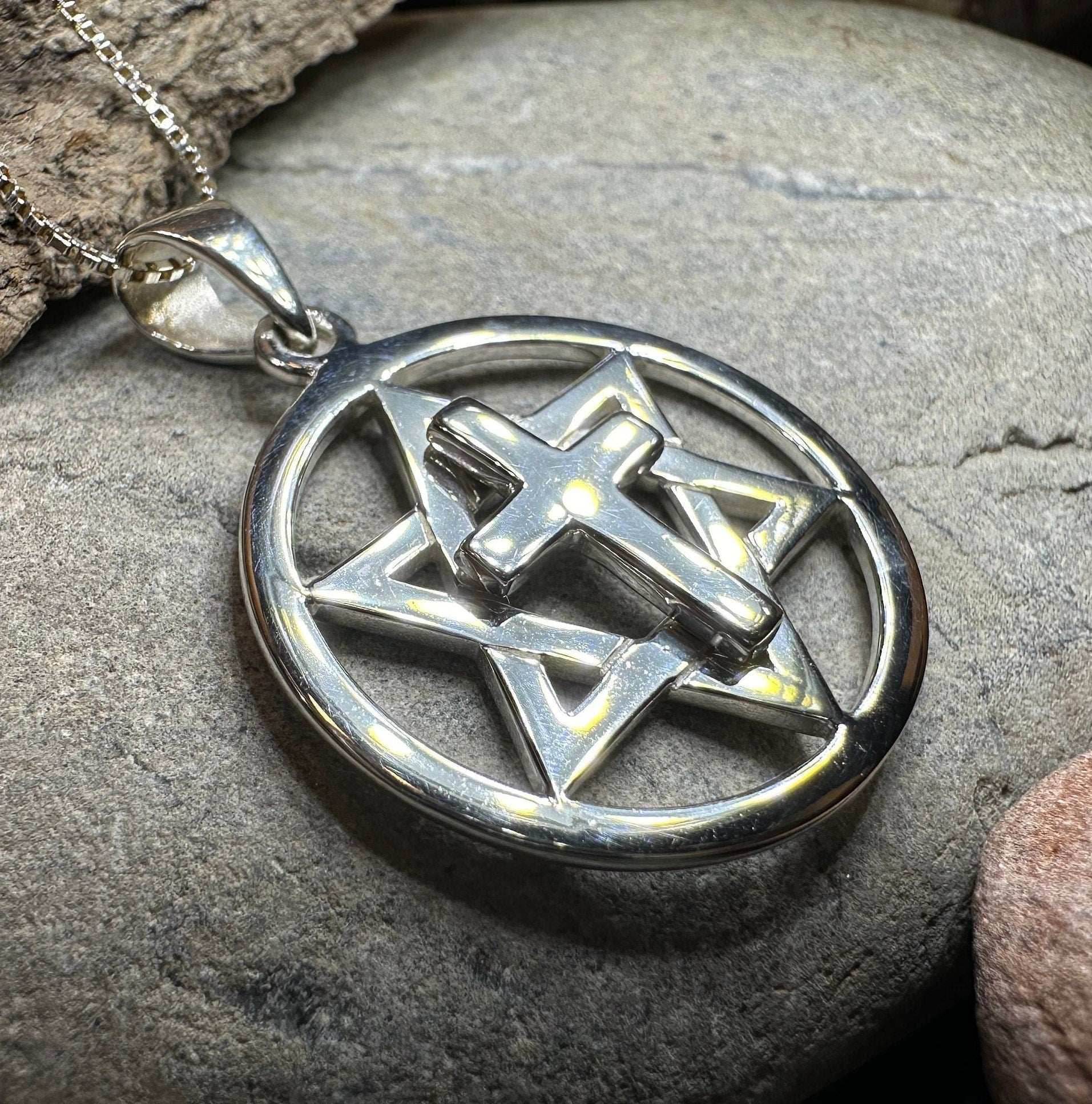 Star of David Cross Necklace - 18
