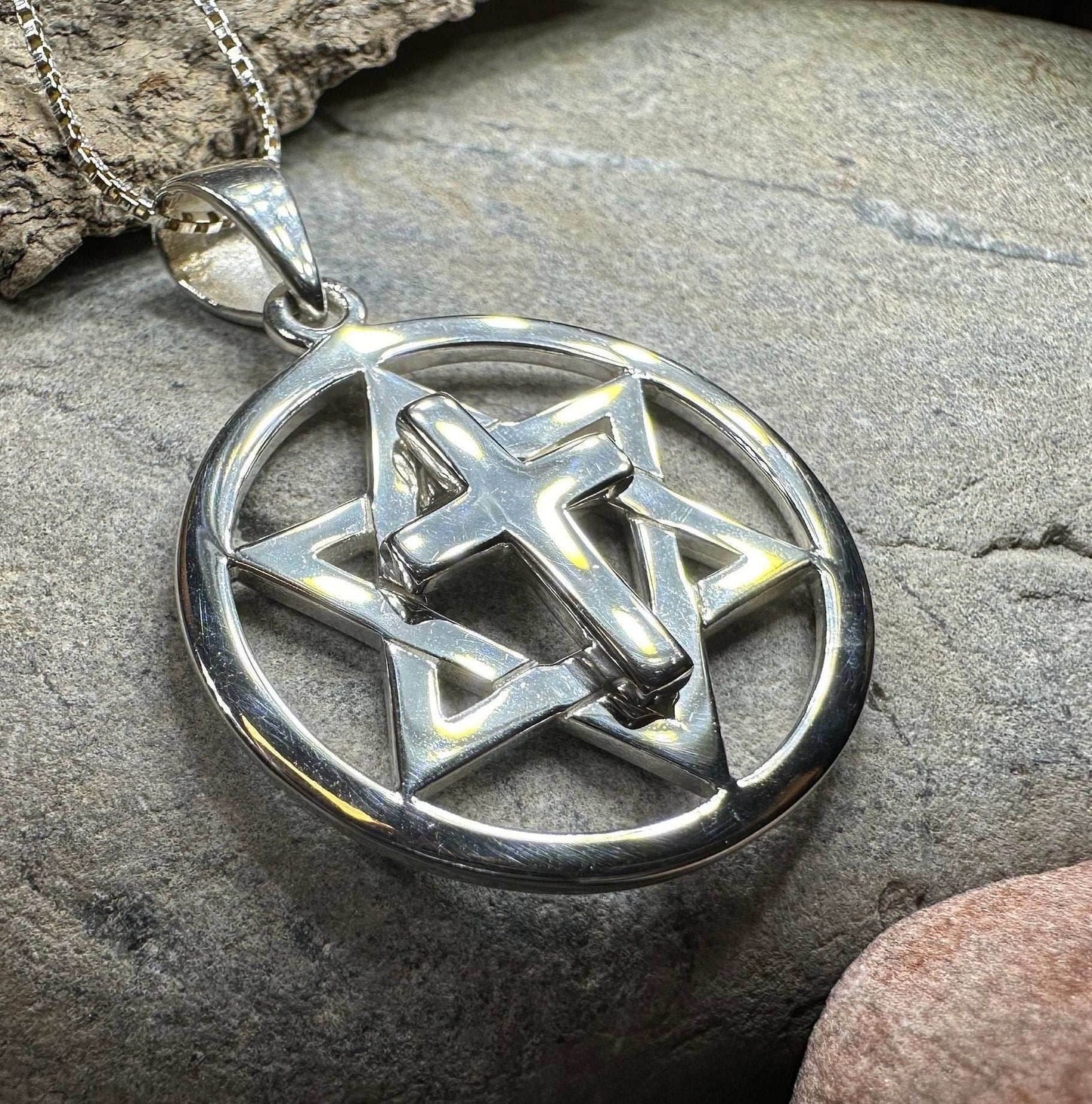 Star of David Cross Necklace - 18