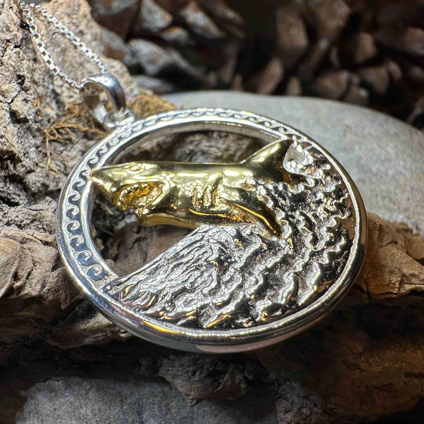 Great White Shark Necklace - 18