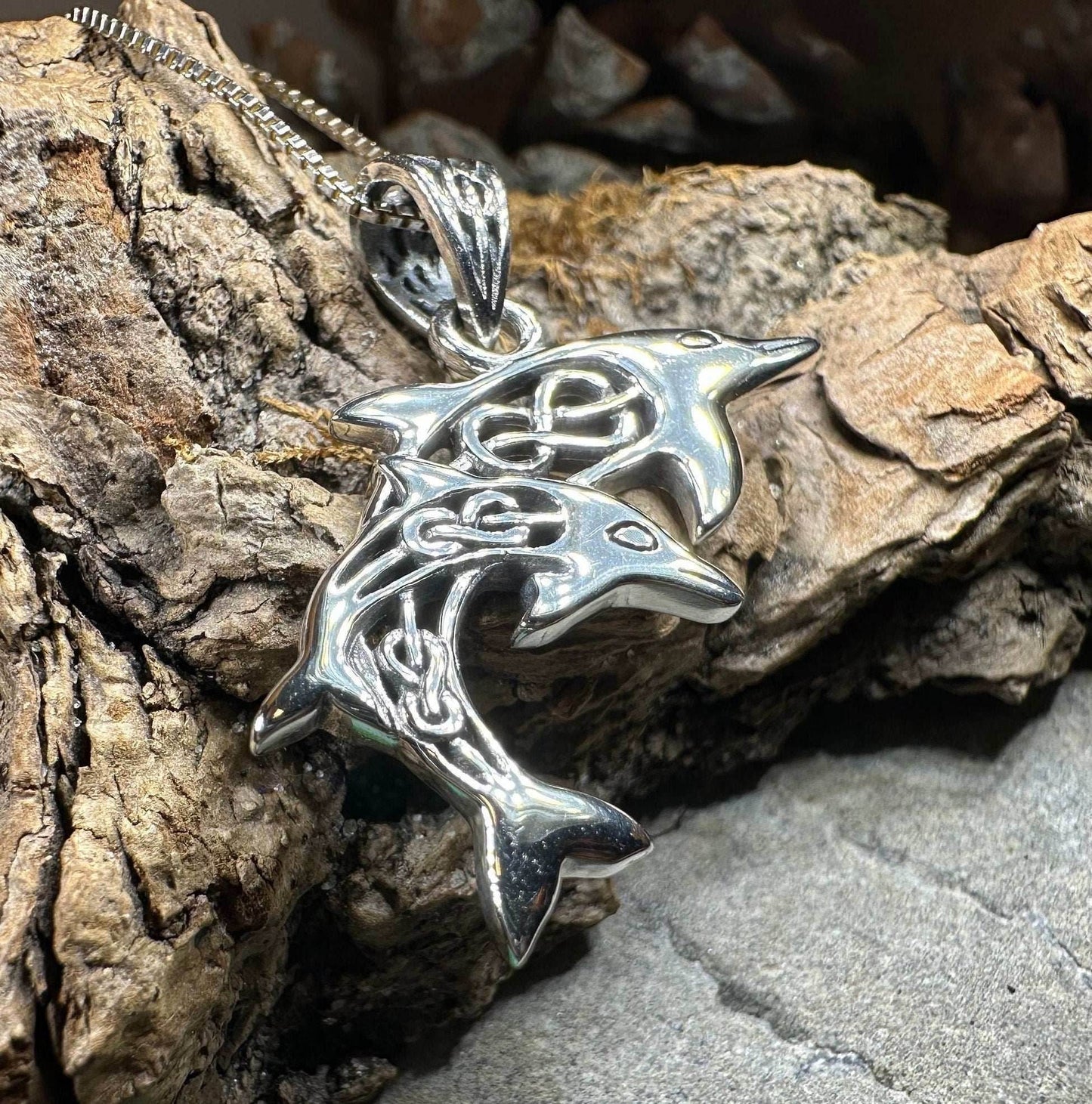 Unity Celtic Dolphin Necklace - 18