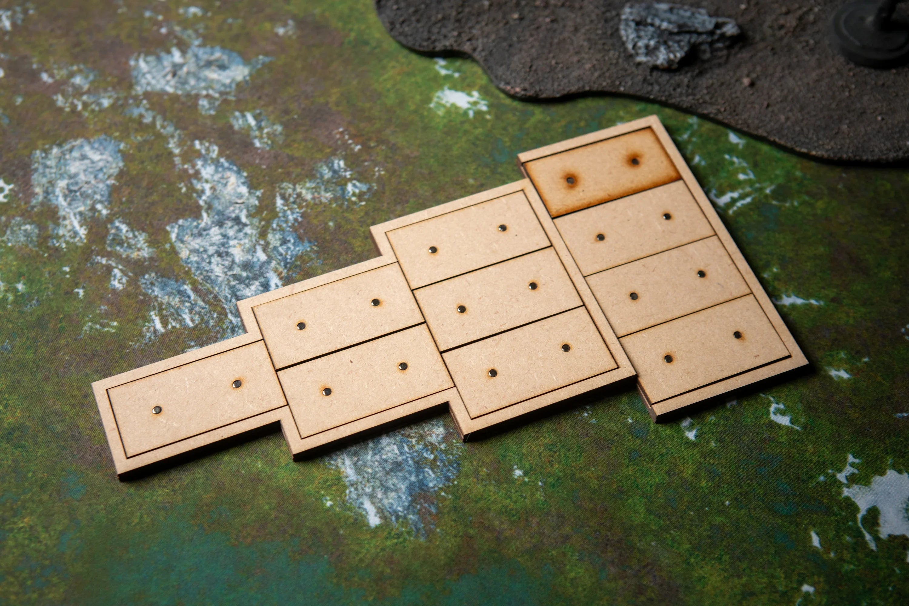Pre-Magnetized Lance Movement Tray