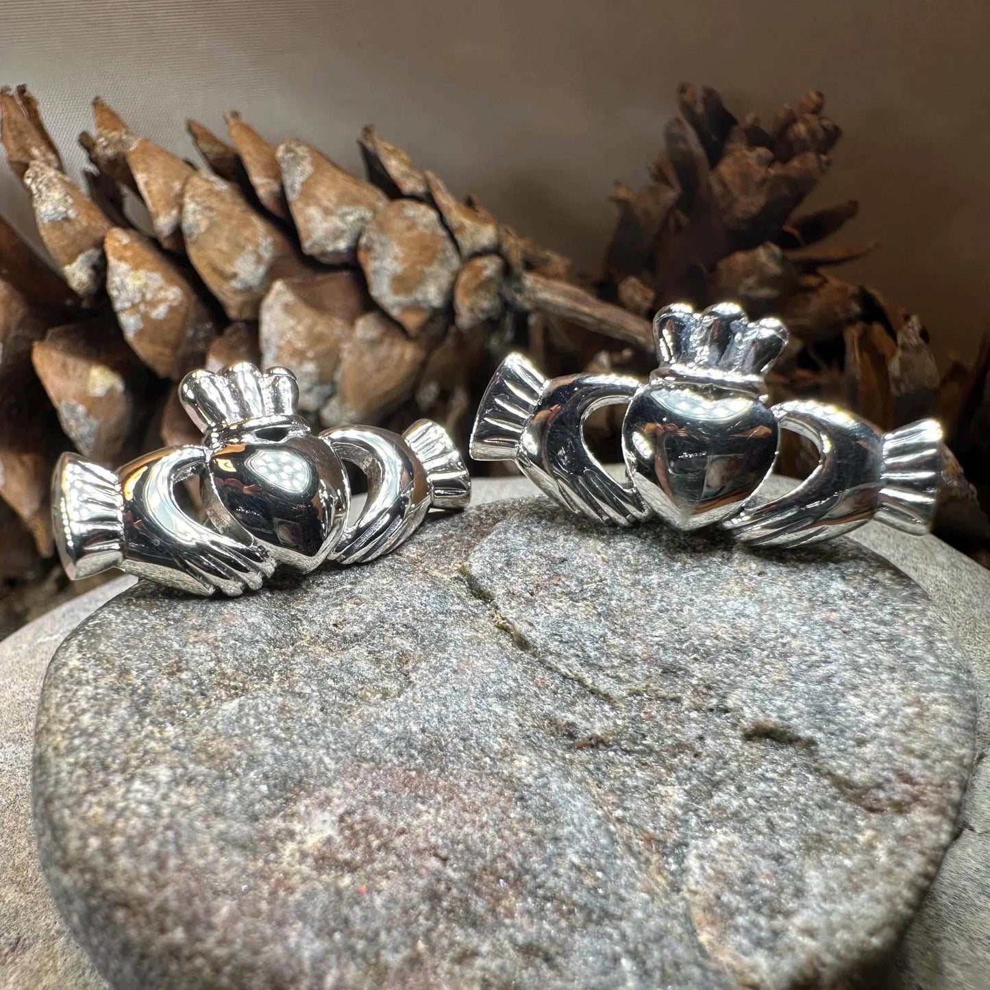 Fíorghrá Claddagh Cuff Links - 