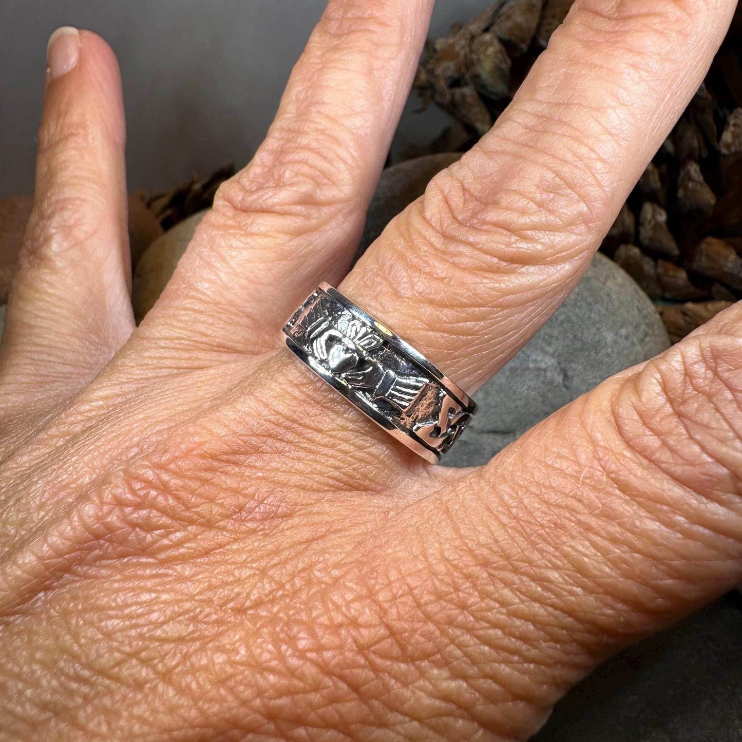 Gu Là Luain Celtic Claddagh Ring - 9